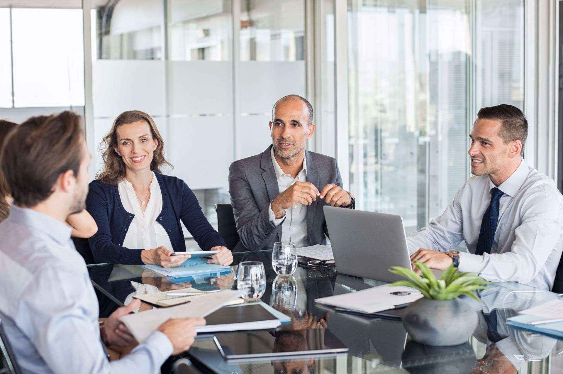 Advocate Abroad sigue creciendo como plataforma de servicios legales