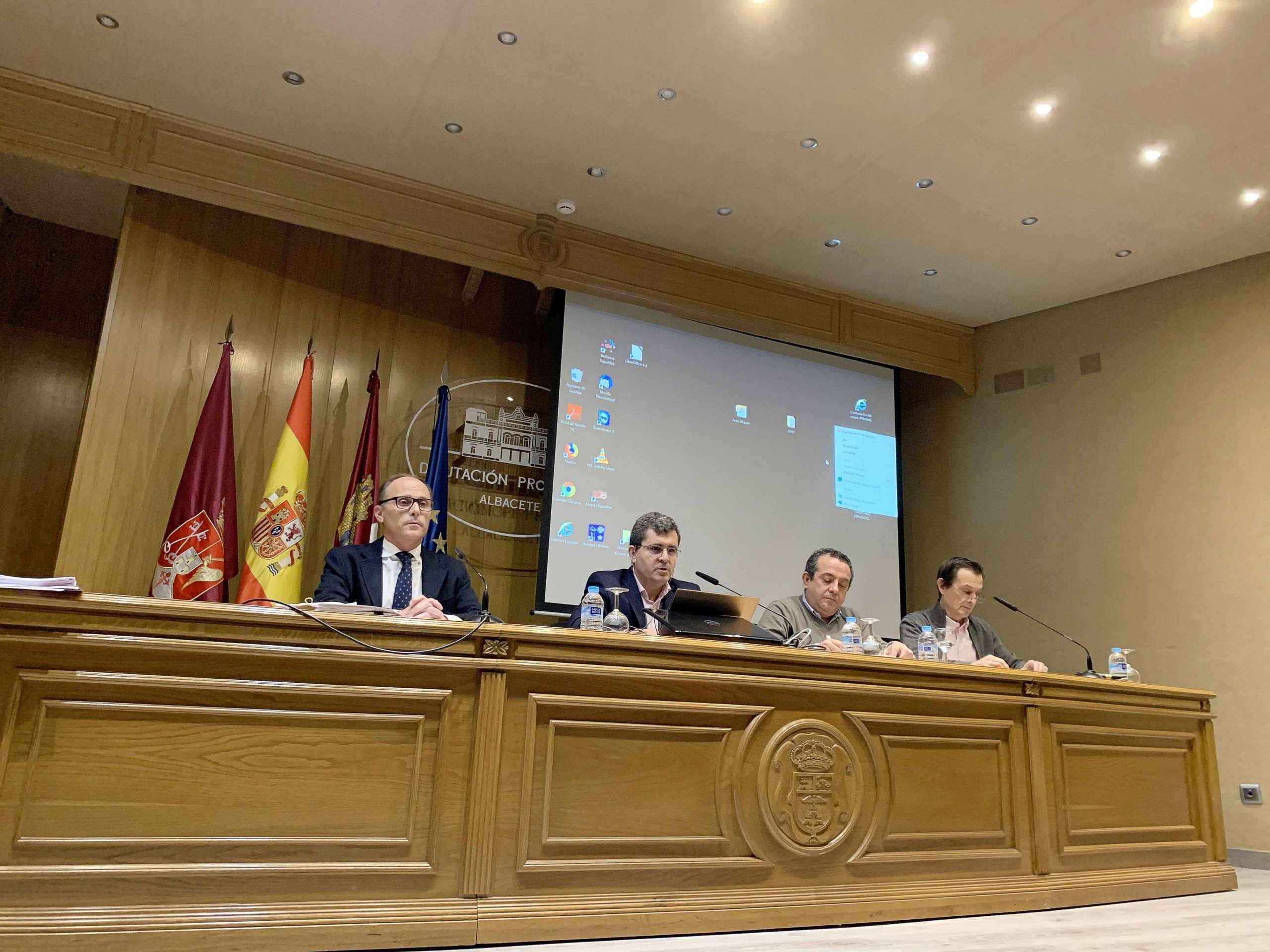 COSITAL CLM y Junta forman on-line a la bolsa de interinos para cubrir vacantes del colectivo en la región