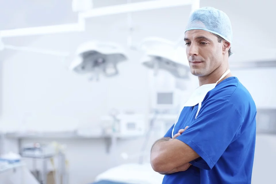 Expertos dan consejos para publicar un libro dirigido a pacientes