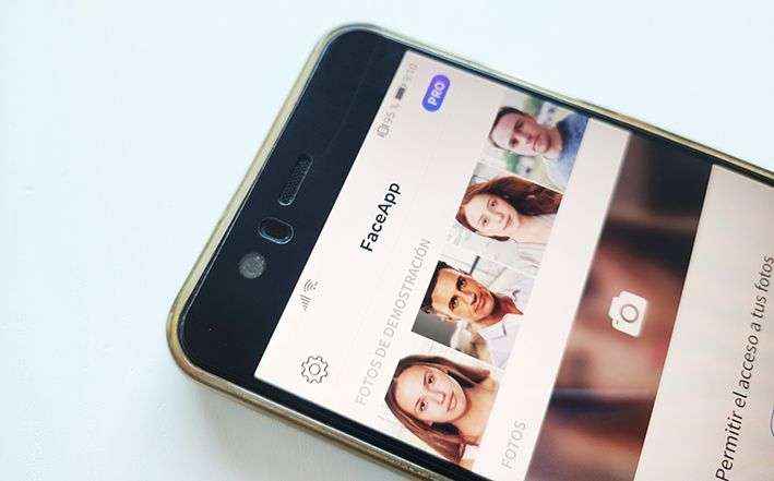 Aplicaciones como FaceApp fomentan la trivialización de los cambios de género, según el análisis de Facifem