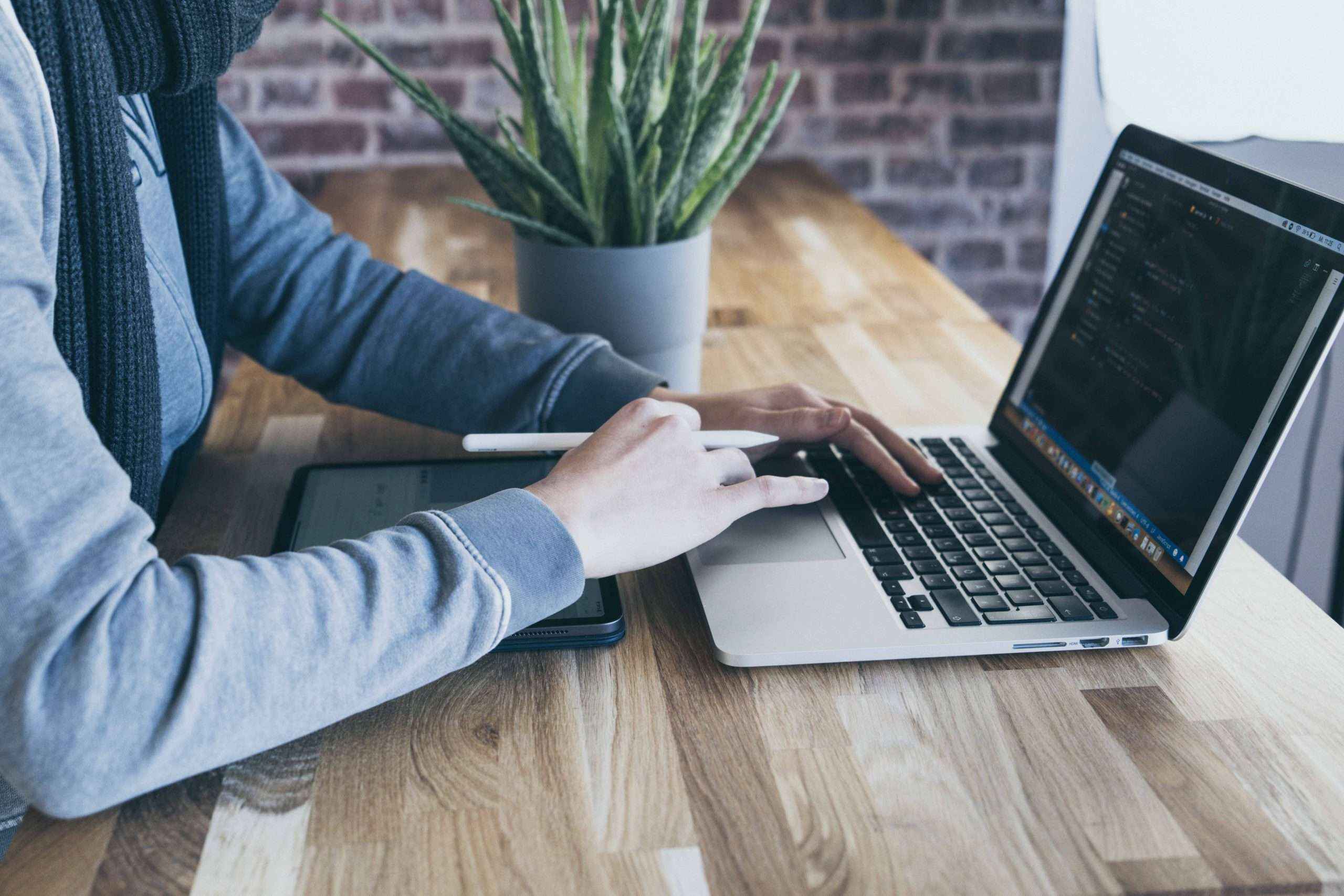 El teletrabajo puede mejorar la eficiencia de la administración local