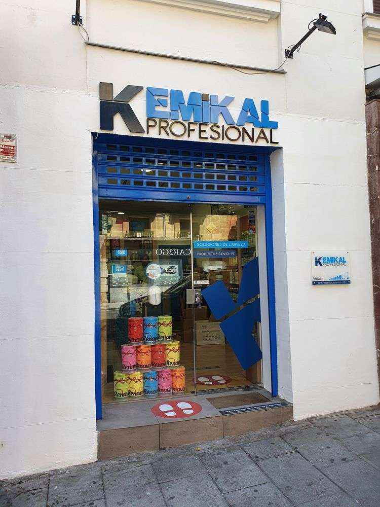 Kemikal abre la primera tienda de Productos de Limpieza COVID en España