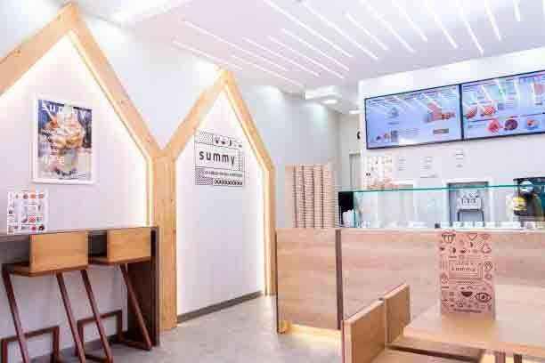La cadena de cafeterías y yogurterías SUMMY afianza su crecimiento en Madrid