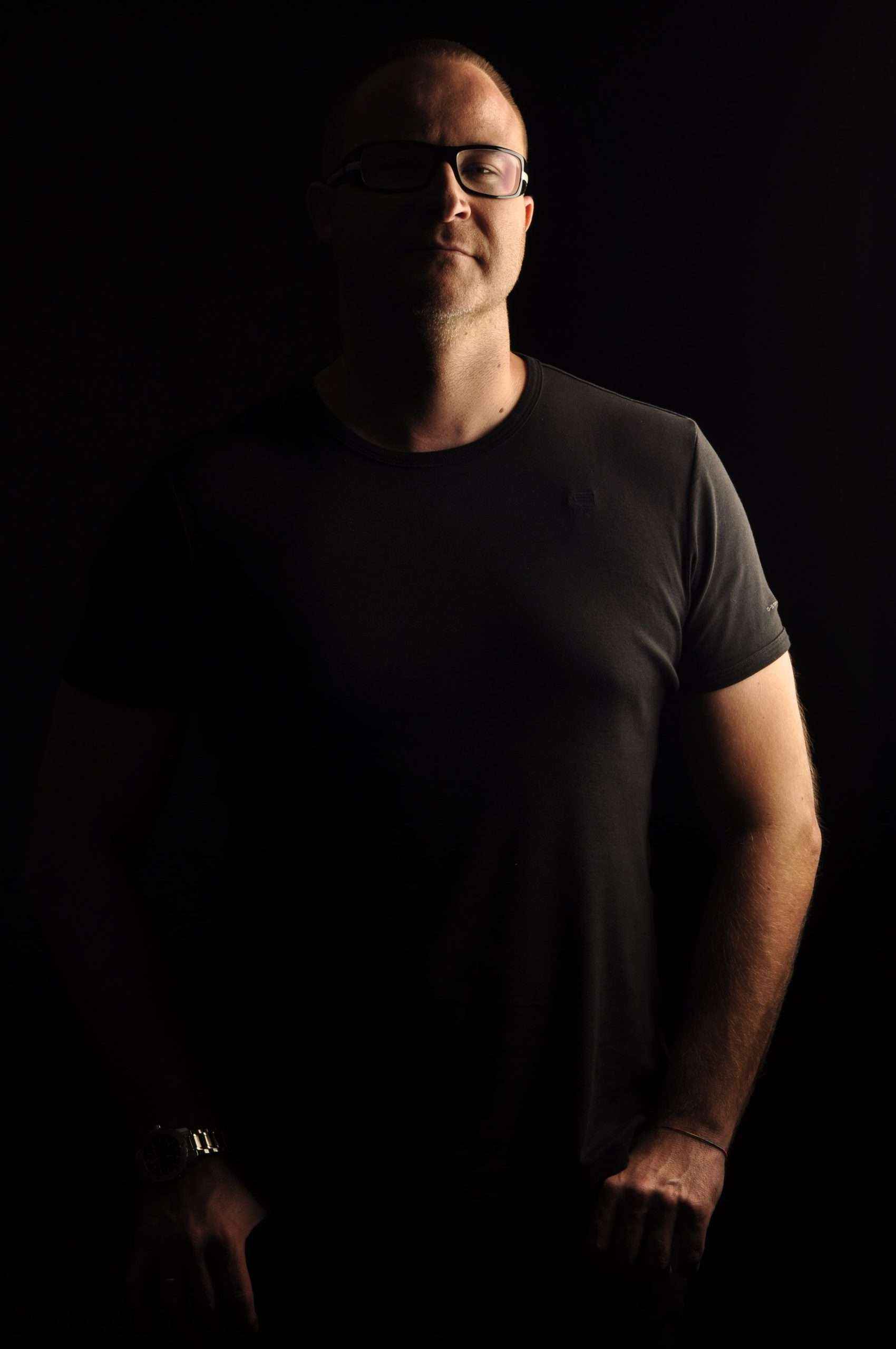Ismael Rivas, DJ Profesional y su nuevo formato digital de enseñanza: Máster DJ Pro