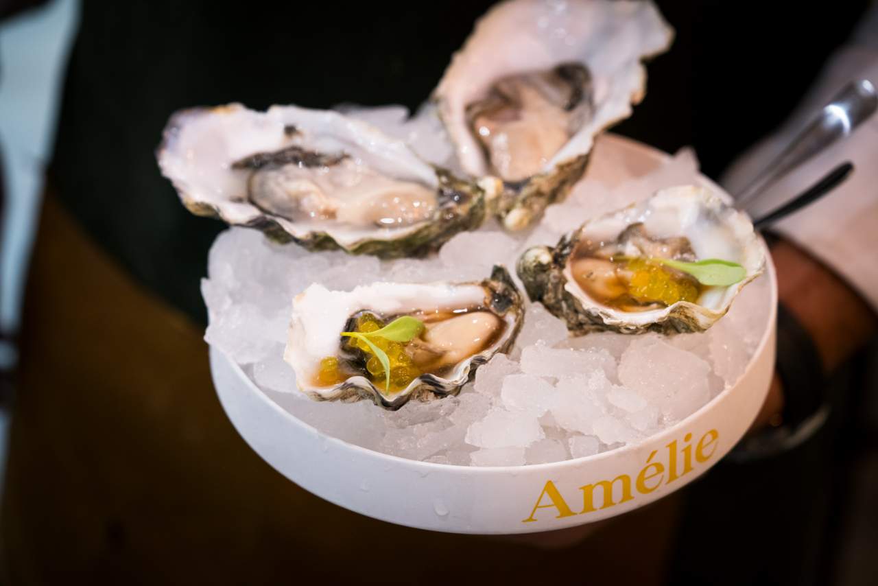 El placer de comer ostras en Madrid