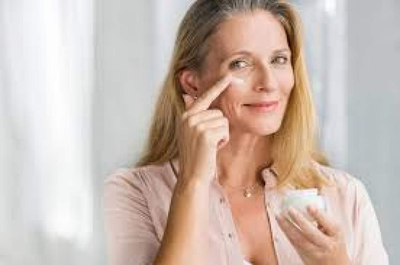 ¿Por qué utilizar productos de cosmética natural anti-age?