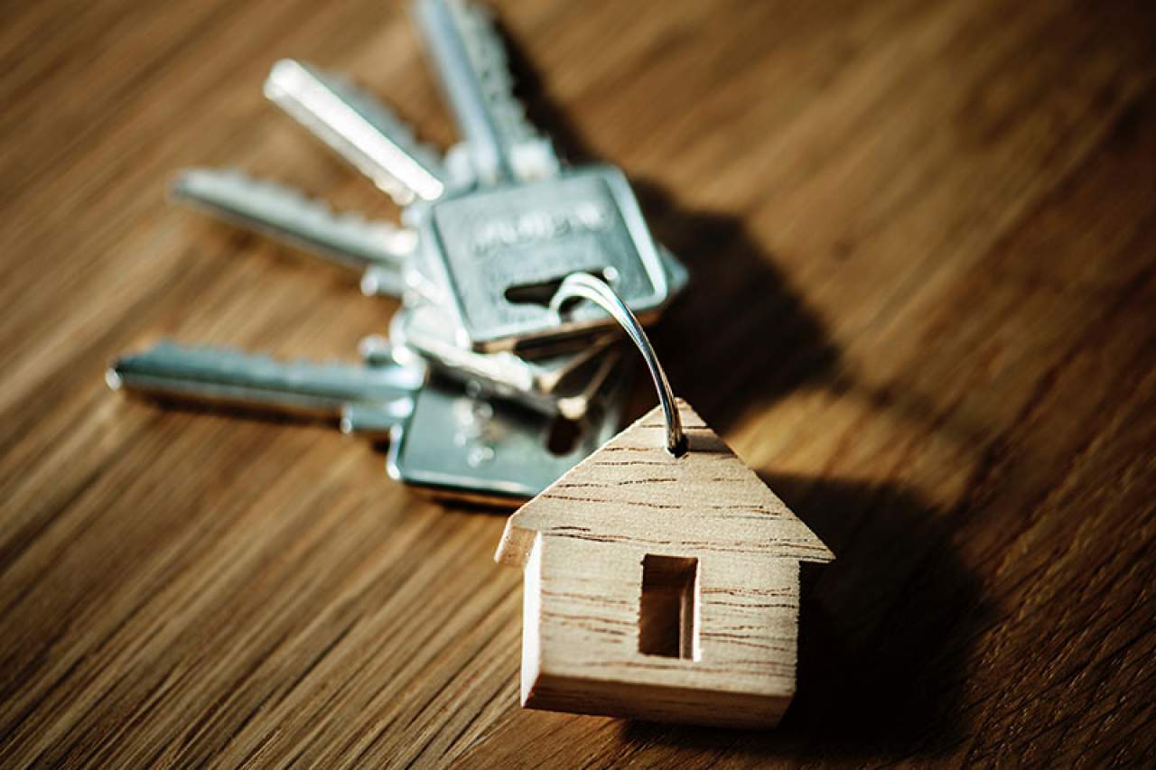 ¿Cómo encontrar una inmobiliaria en El Clot, Barcelona?