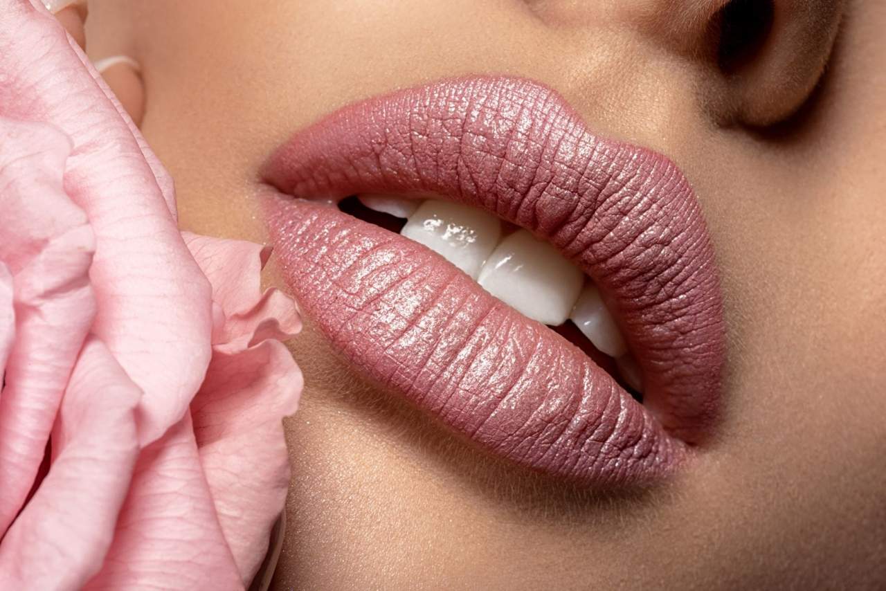 Precio ácido hialurónico labios en Madrid