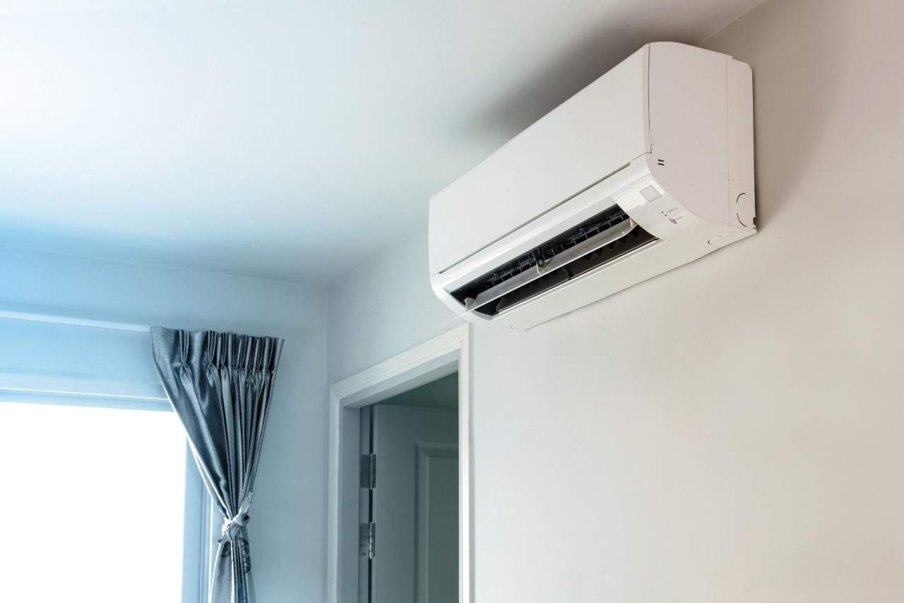 La tienda Yo lo sé hacer explica cuál es el mejor momento para instalar un aire acondicionado