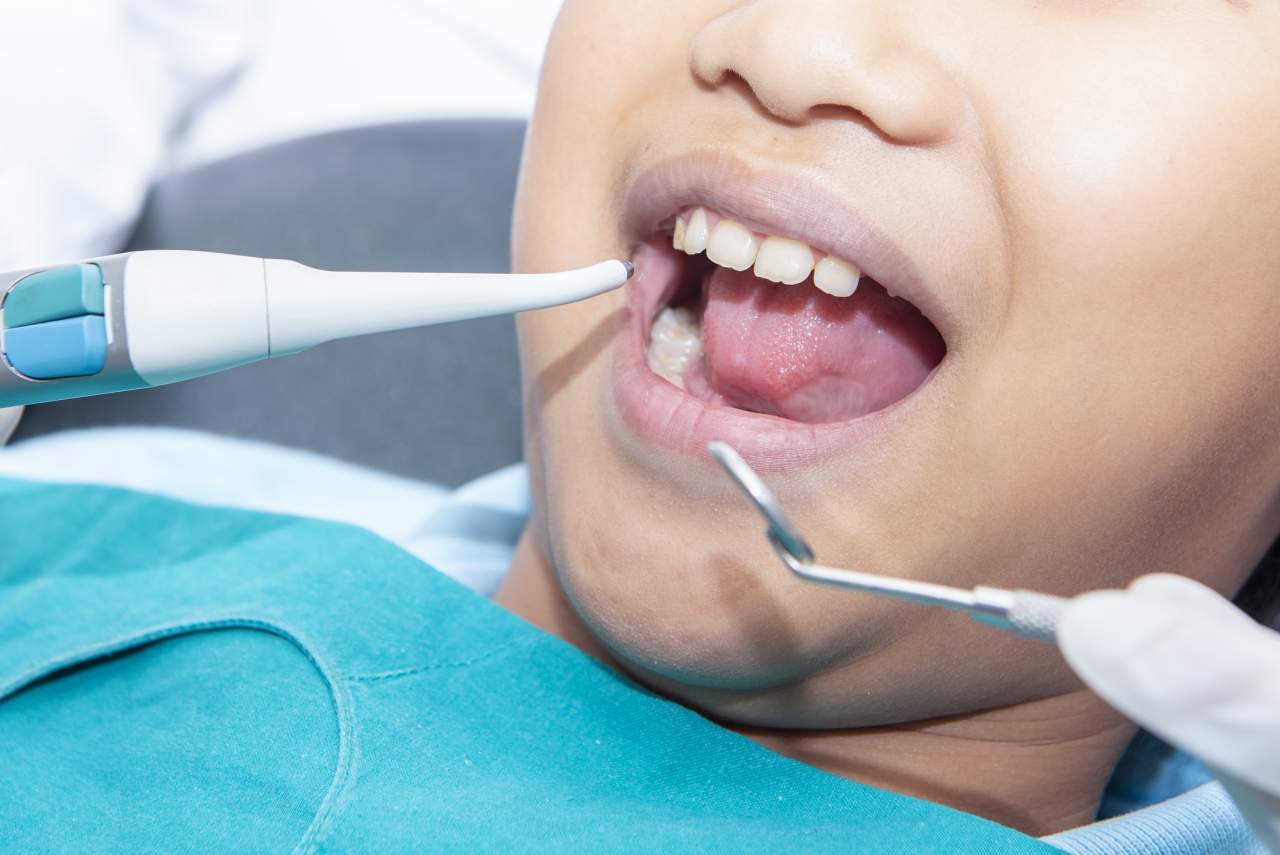 La Clínica Dental Helident es una de las mejores opciones para ir al dentista en el sur de Sevilla
