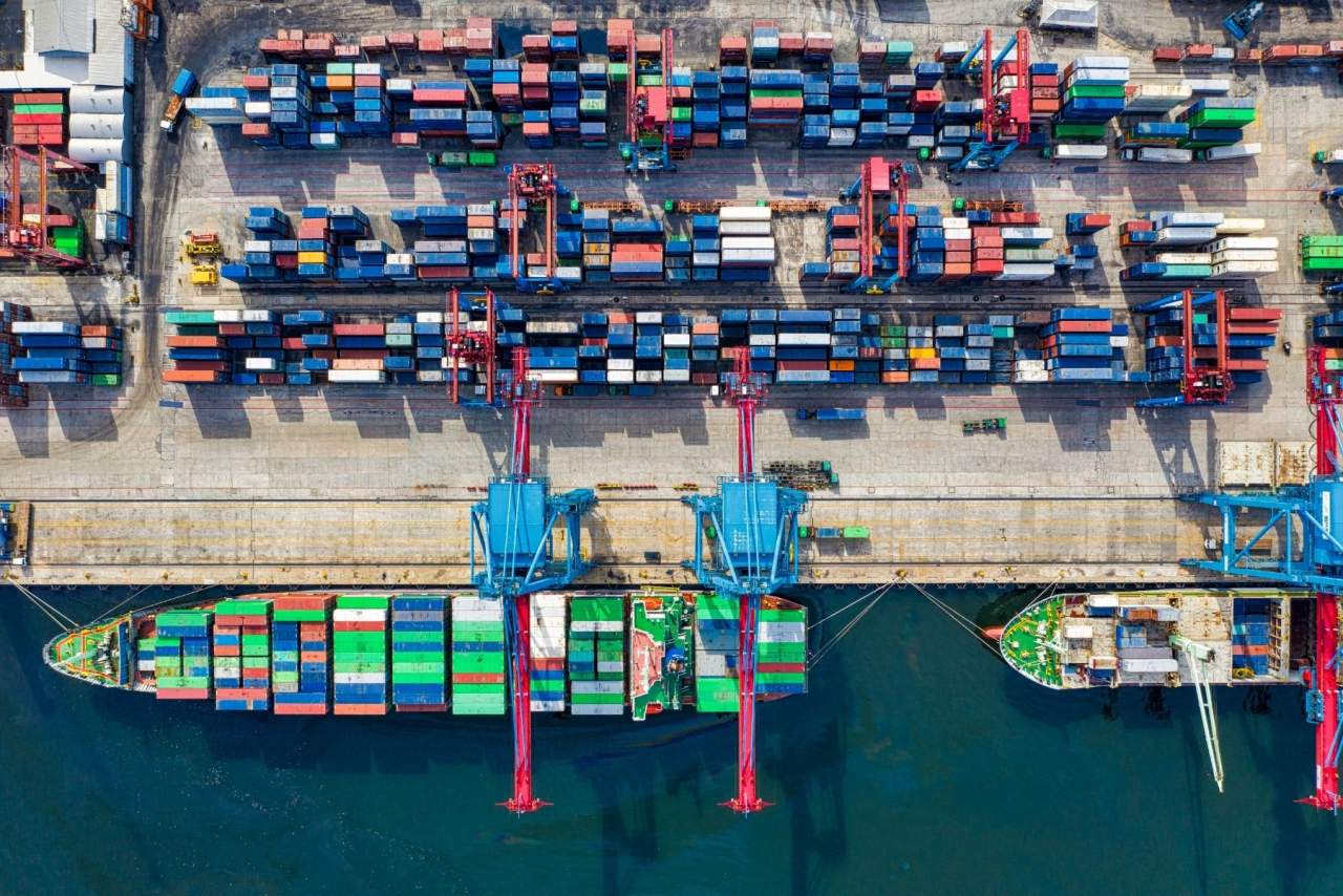 Vailogistic y sus operaciones de crossdocking, descarga y distribución de mercancía de contenedores