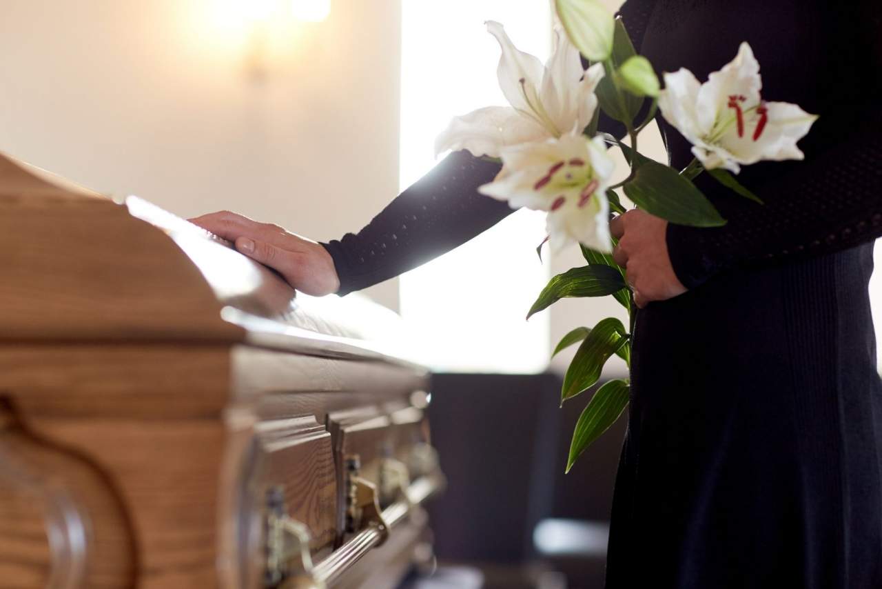 Obtener el certificado profesional en tanatopraxia en Madrid con Unión Funeral