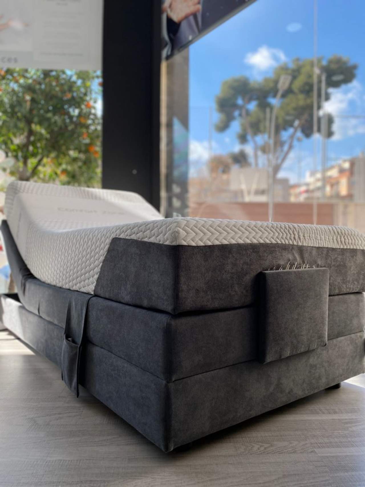 Liquidación de stock de colchones Muebles Industria con 30% de descuento