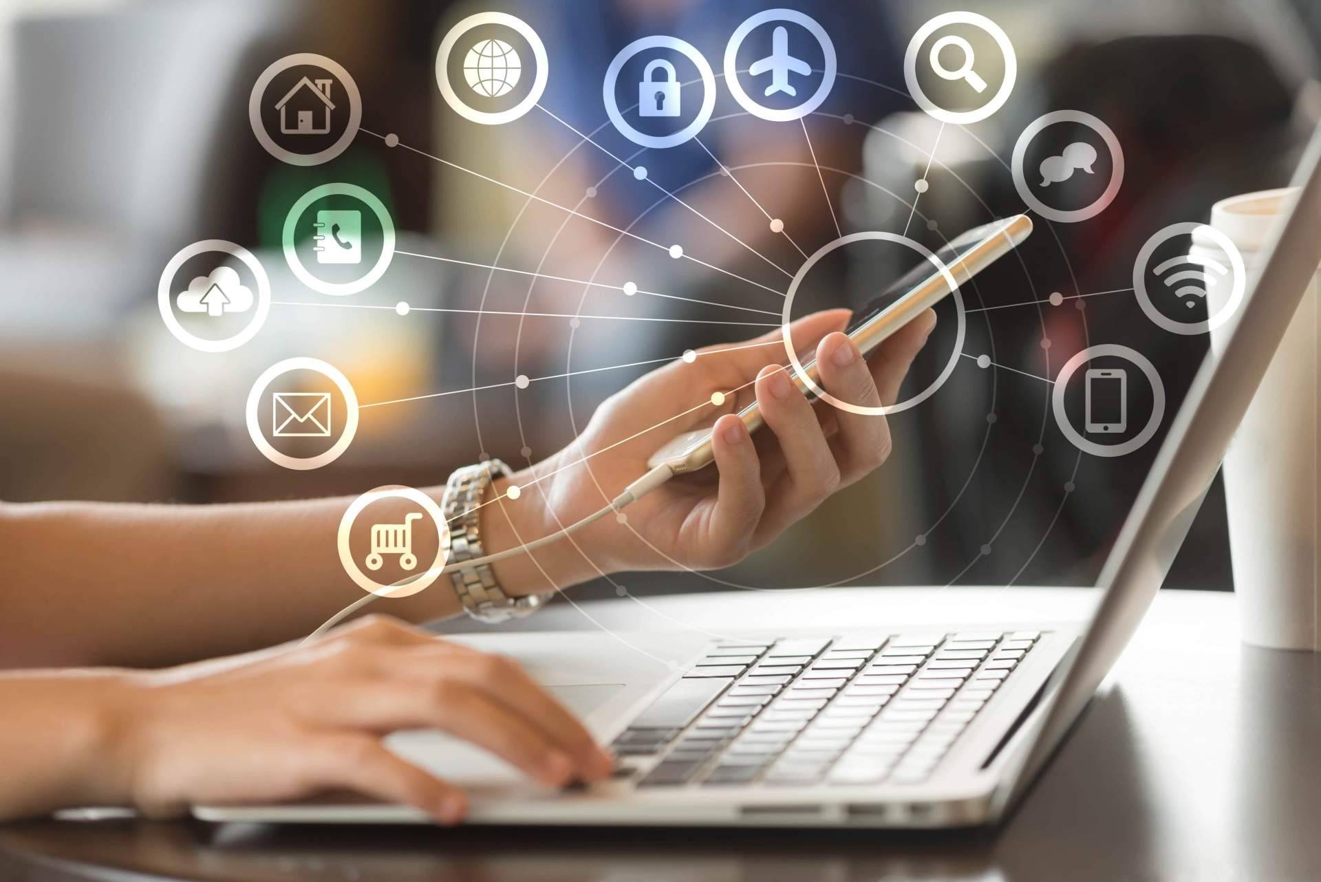 Aparecer en cientos de periódicos y medios digitales es posible con SETROI