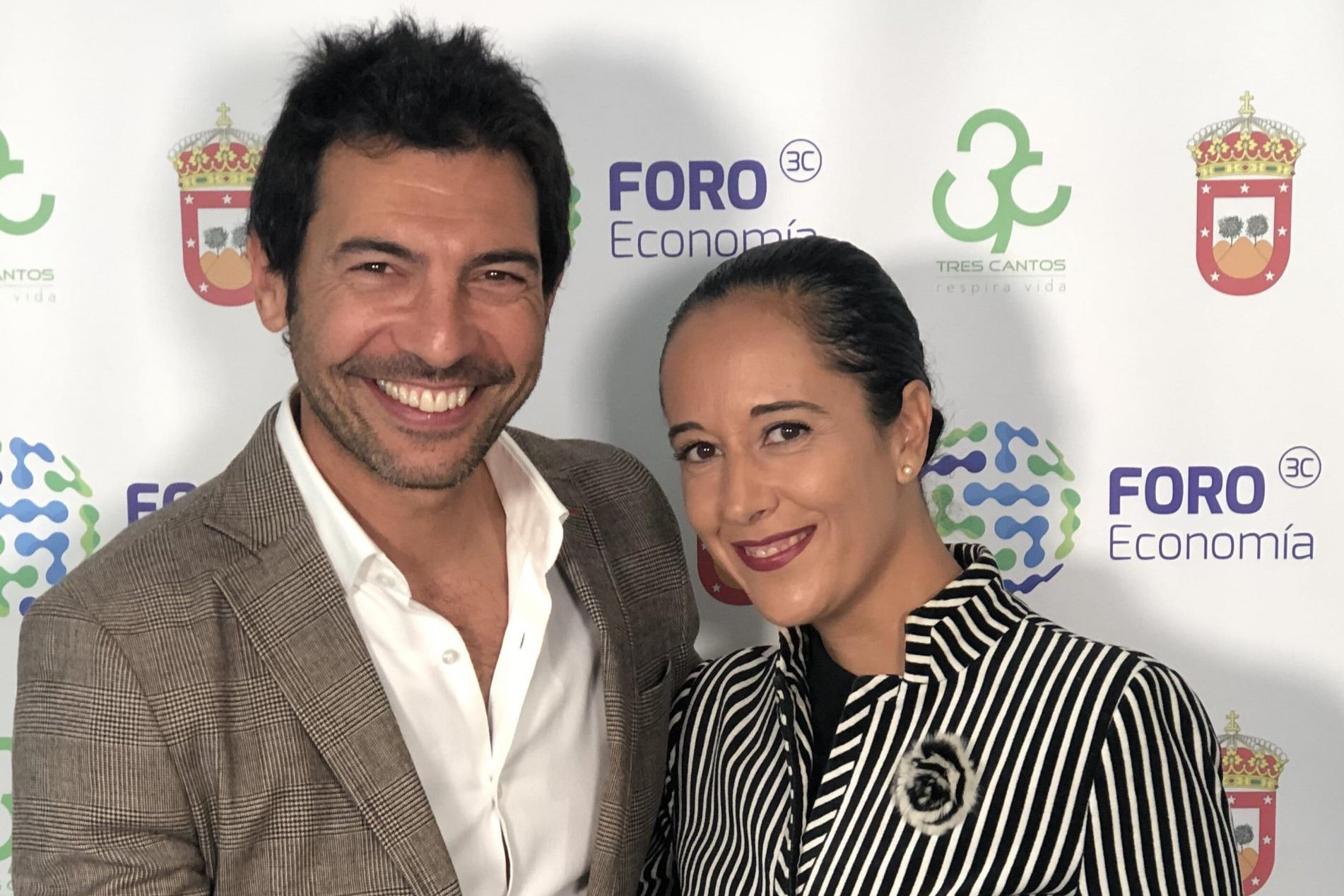 Contratar a Víctor Küppers, Mario Alonso Puig, Emilio Duró, Alejandra Vallejo Nágera o Bisila Bokoko. La mejor opción para motivar a un equipo