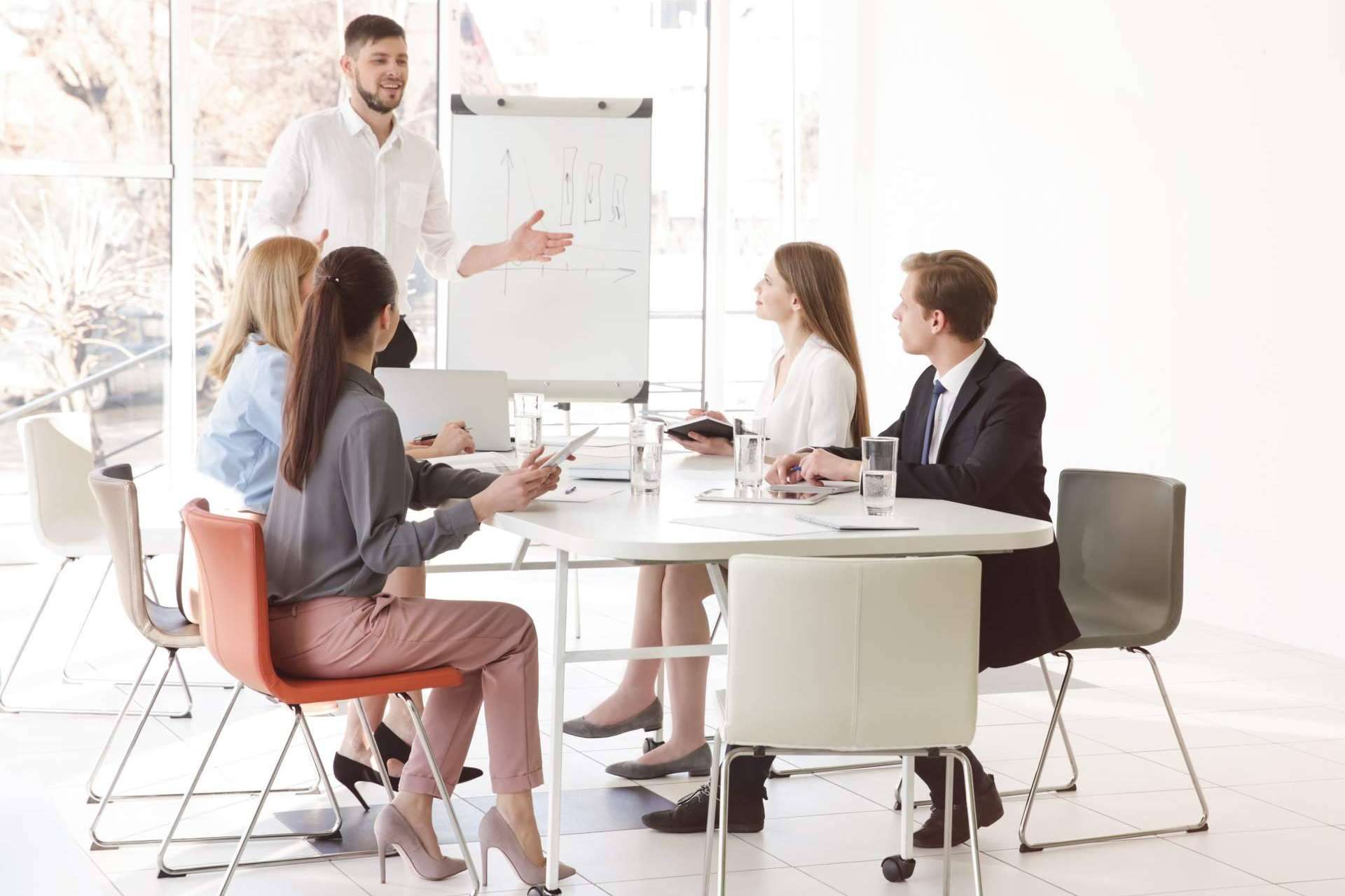 Despertar al futuro: coaching profesional en las organizaciones por HEBA Global