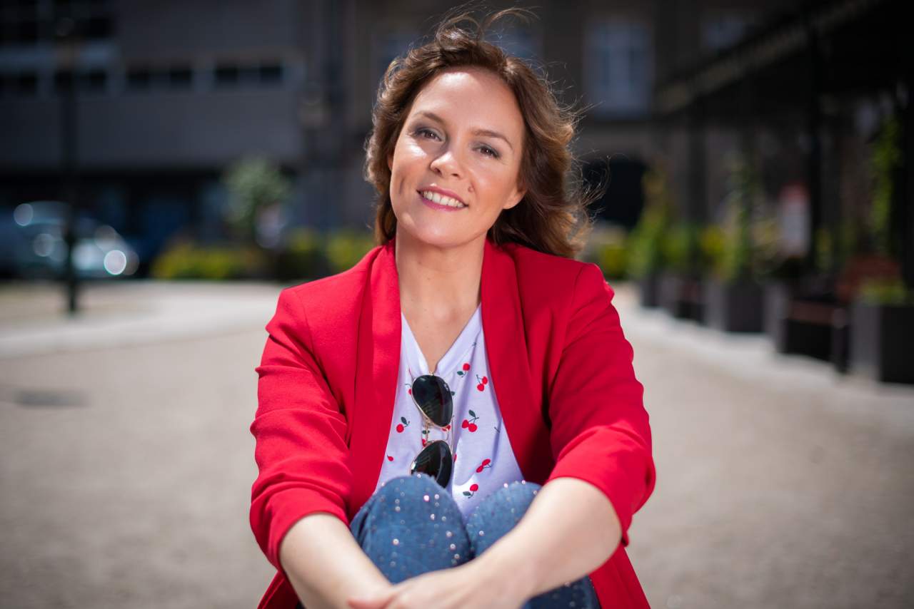 Kelly González, fundadora de Creando Empresarias, explica a emprendedores cómo facturar más