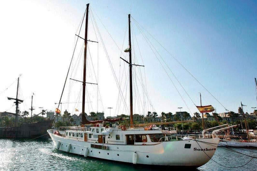 El majestuoso Southern Cross está en Barcelona: Gotland Charter