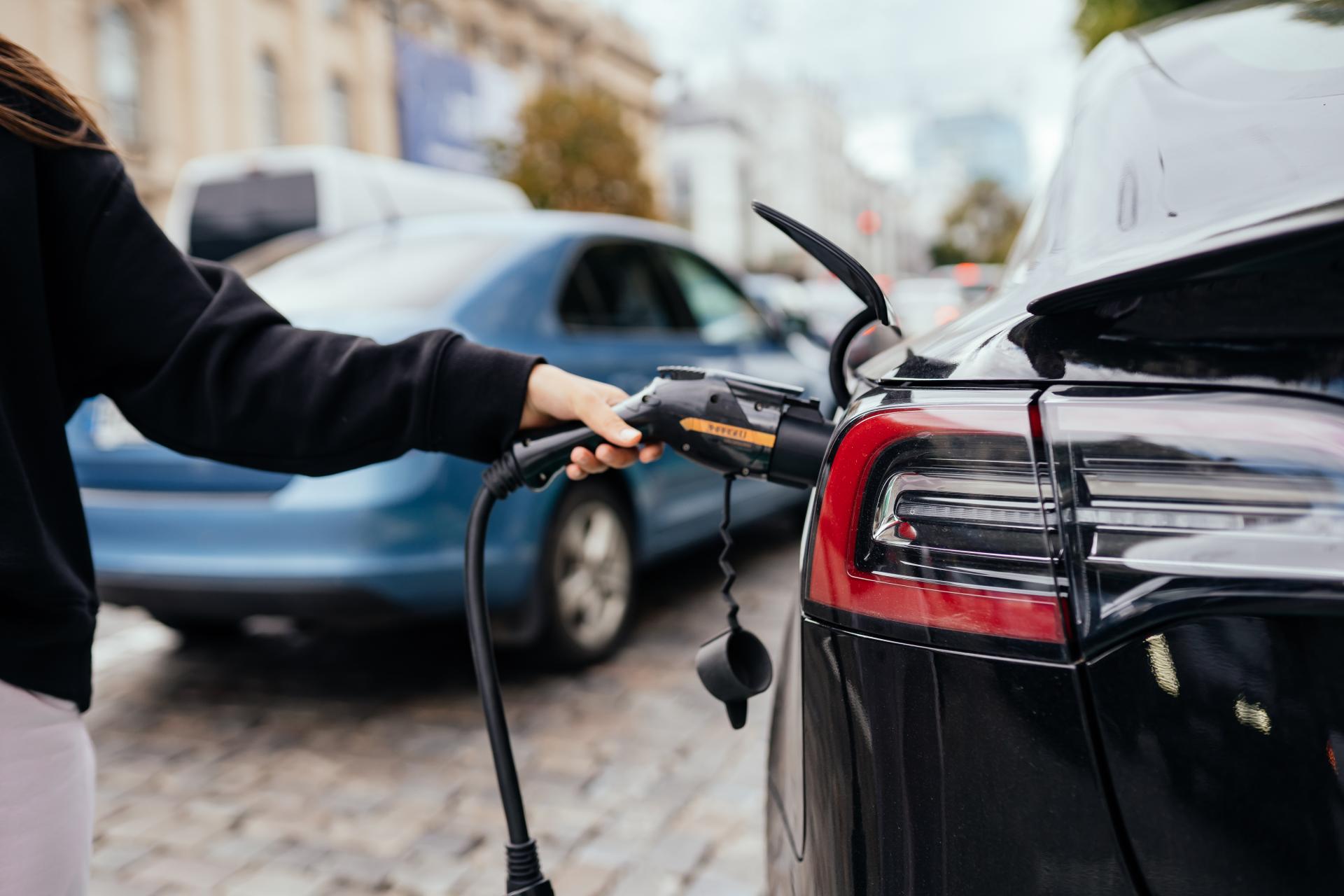 SF Motor Premium permite adquirir vehículos de ocasión, como Tesla de segunda mano