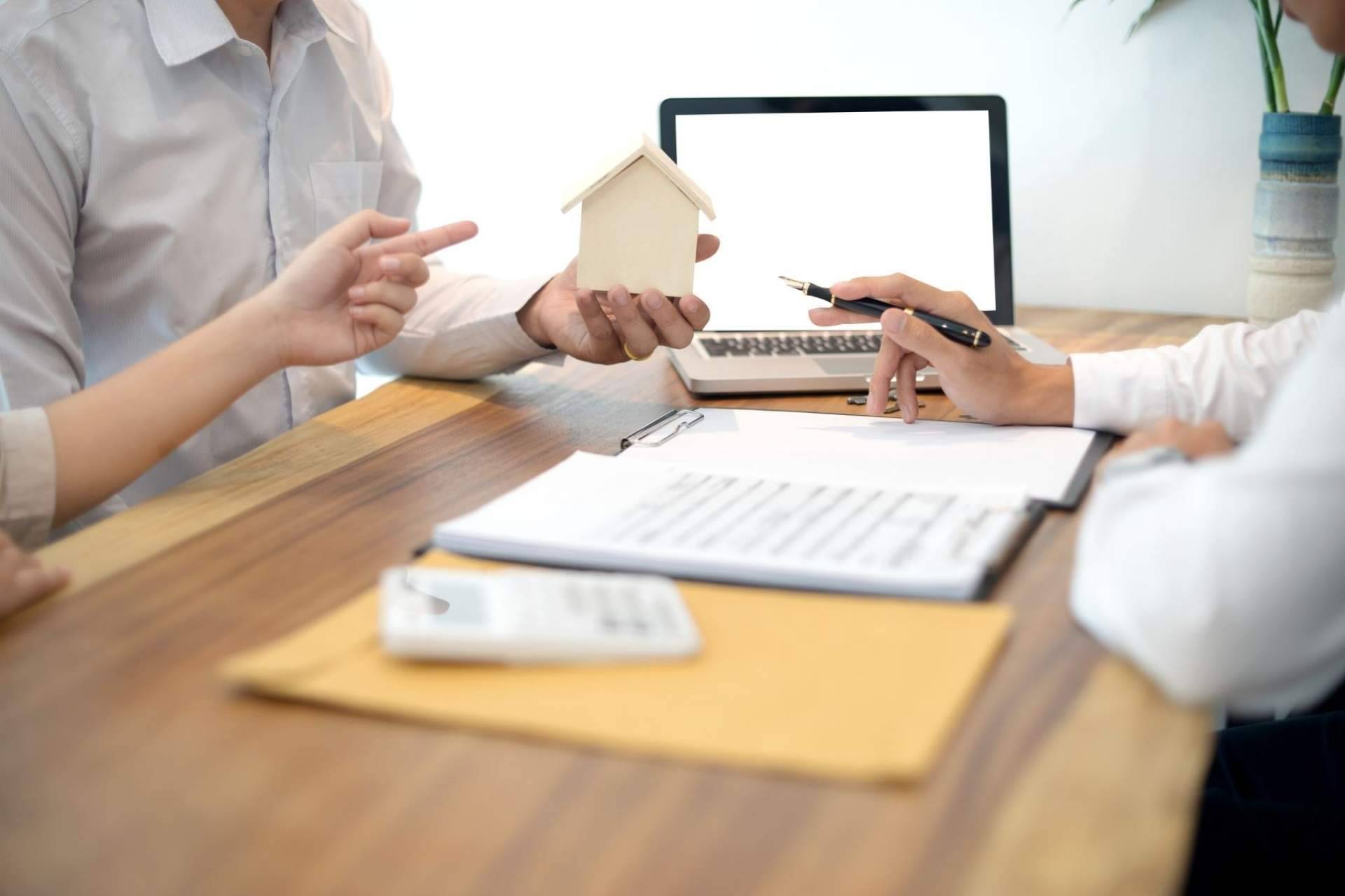 Houslitas se convierte en la primera opción en España para vender una casa sin comisiones