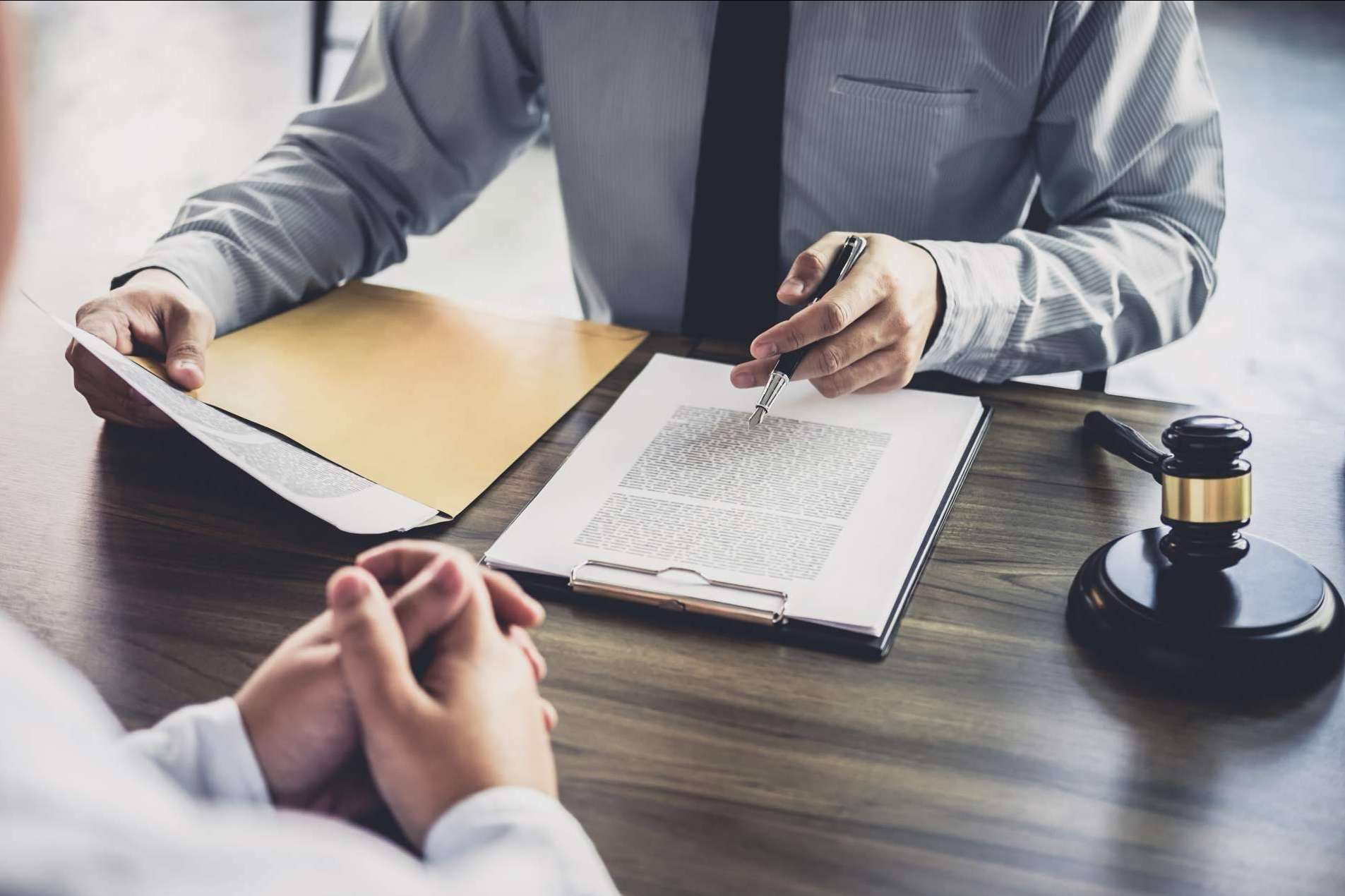 ¿A qué juega la banca?, por Igualada Belchí Abogados
