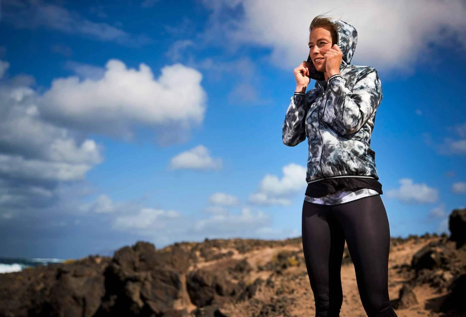 ¿Dónde conseguir cortavientos running mujer? Taymory