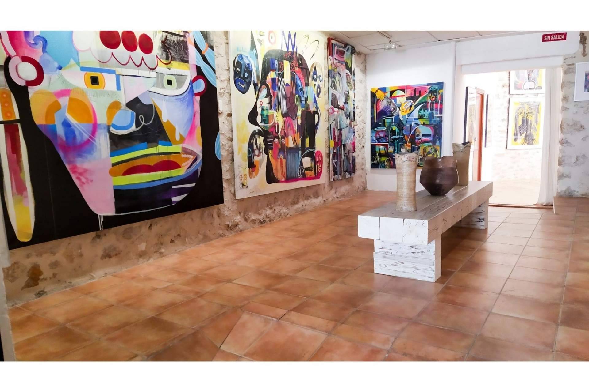 Exposiciones de Espacio14: arte contemporáneo y arte emergente