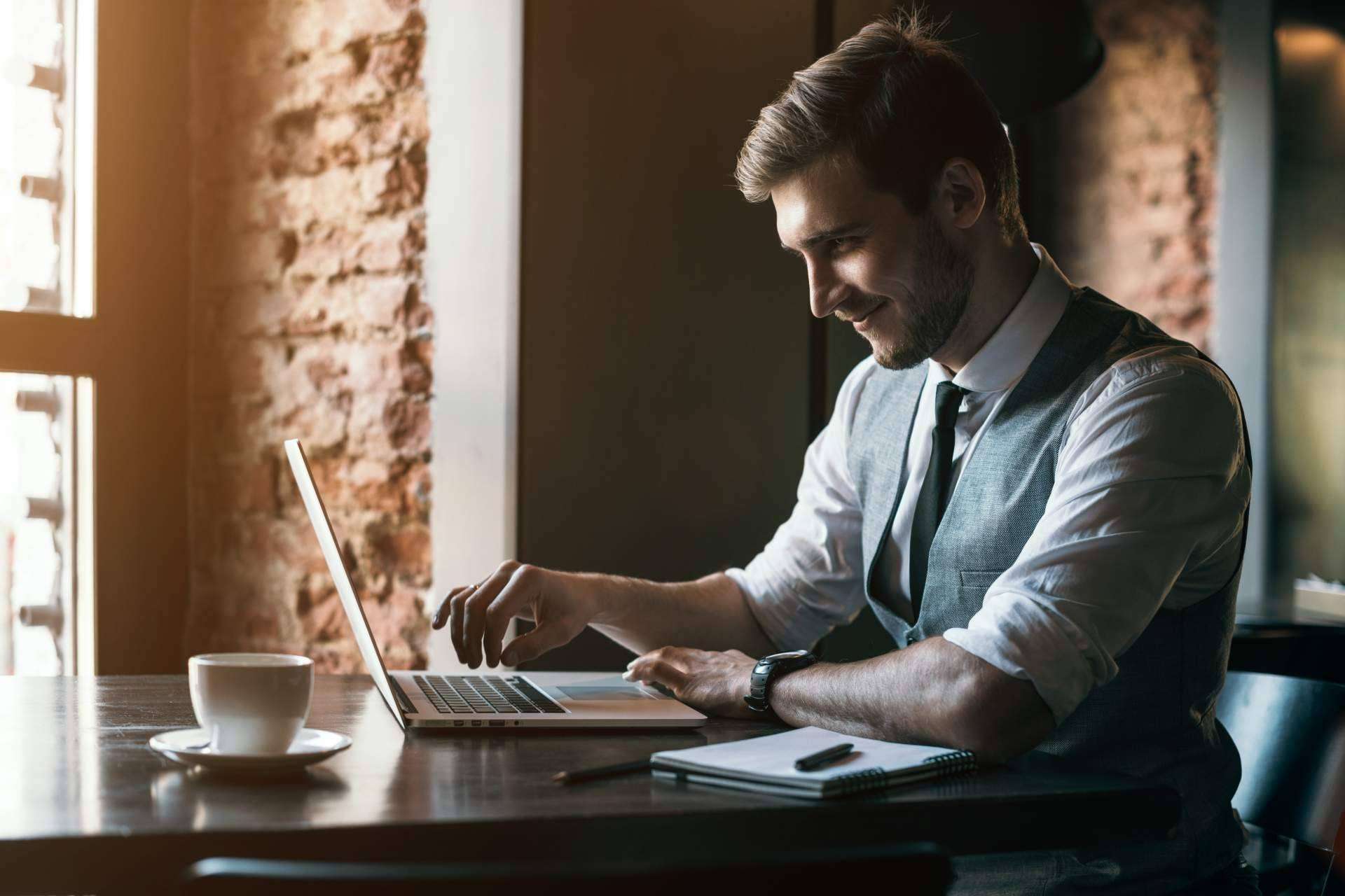 ¿Cuáles son las ventajas de contratar los servicios de telefonía e internet para profesionales y empresas de Beonlinesoluciones?
