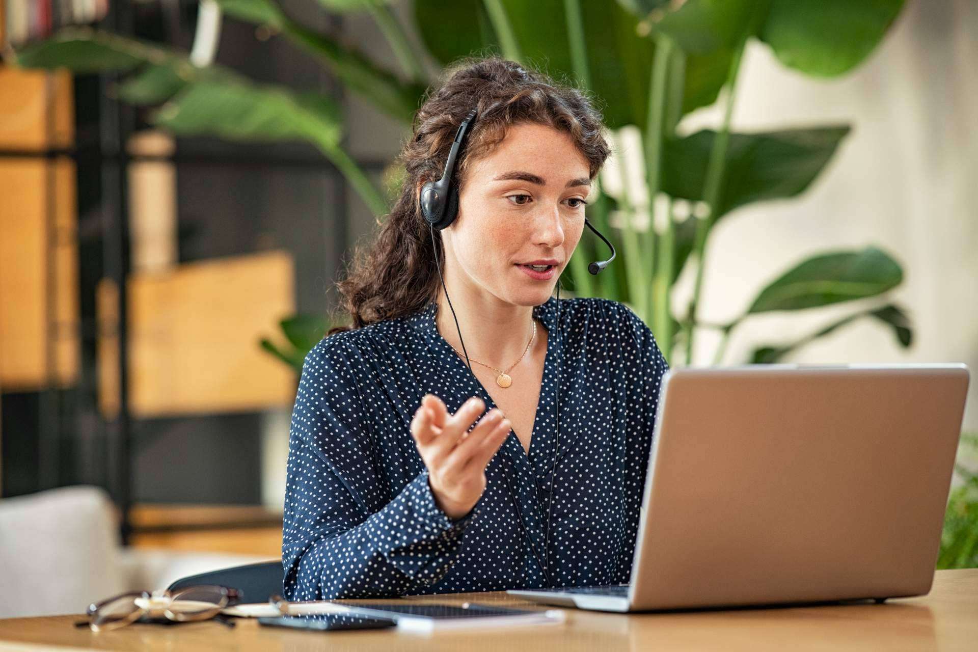 Ayuda Universitaria: ¿Qué ofrecen sus tutorías online a estudiantes?