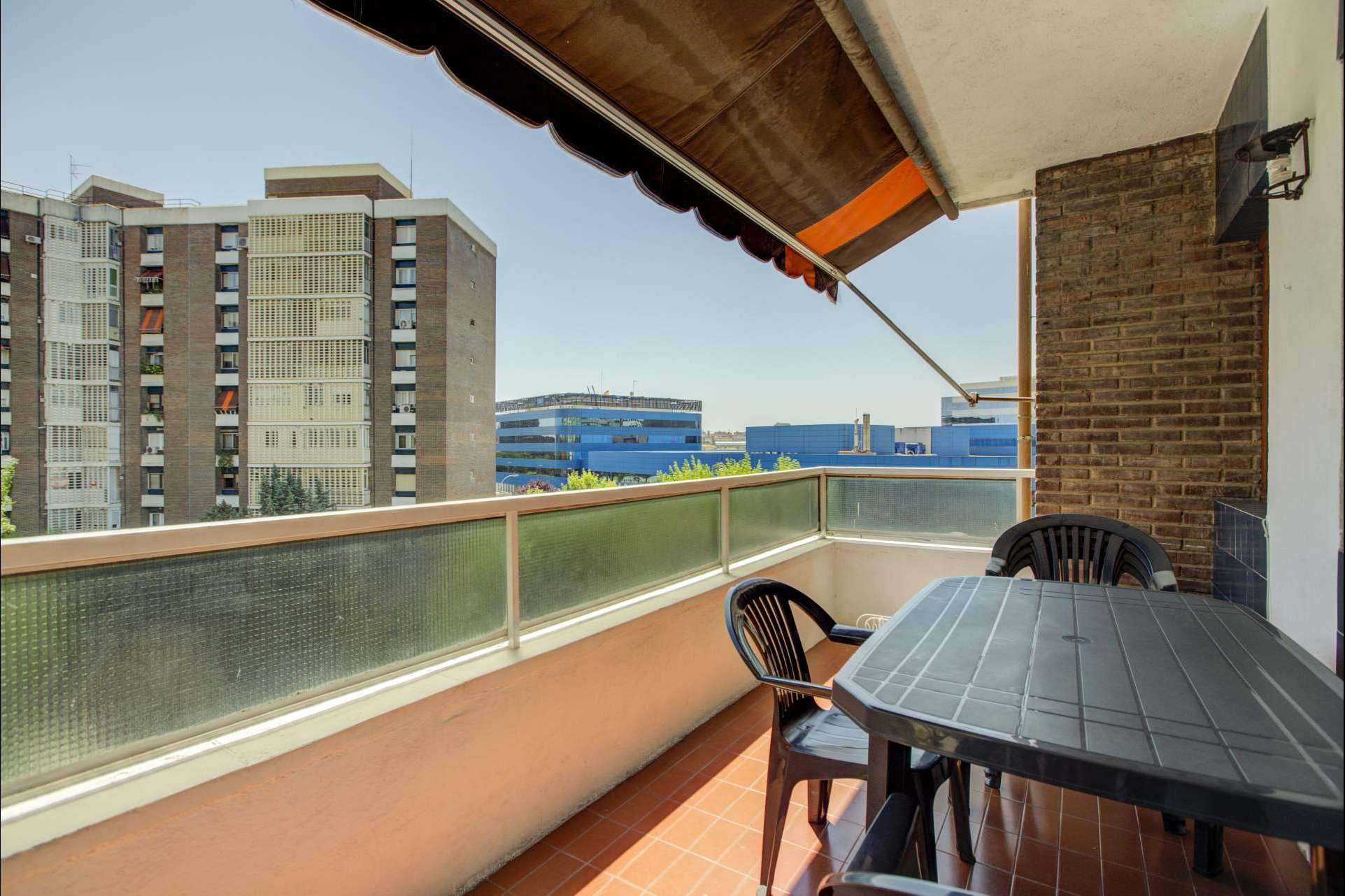 Vender piso en Madrid de manera rápida y cómoda gracias a los expertos en el sector inmobiliario de Sohovivienda