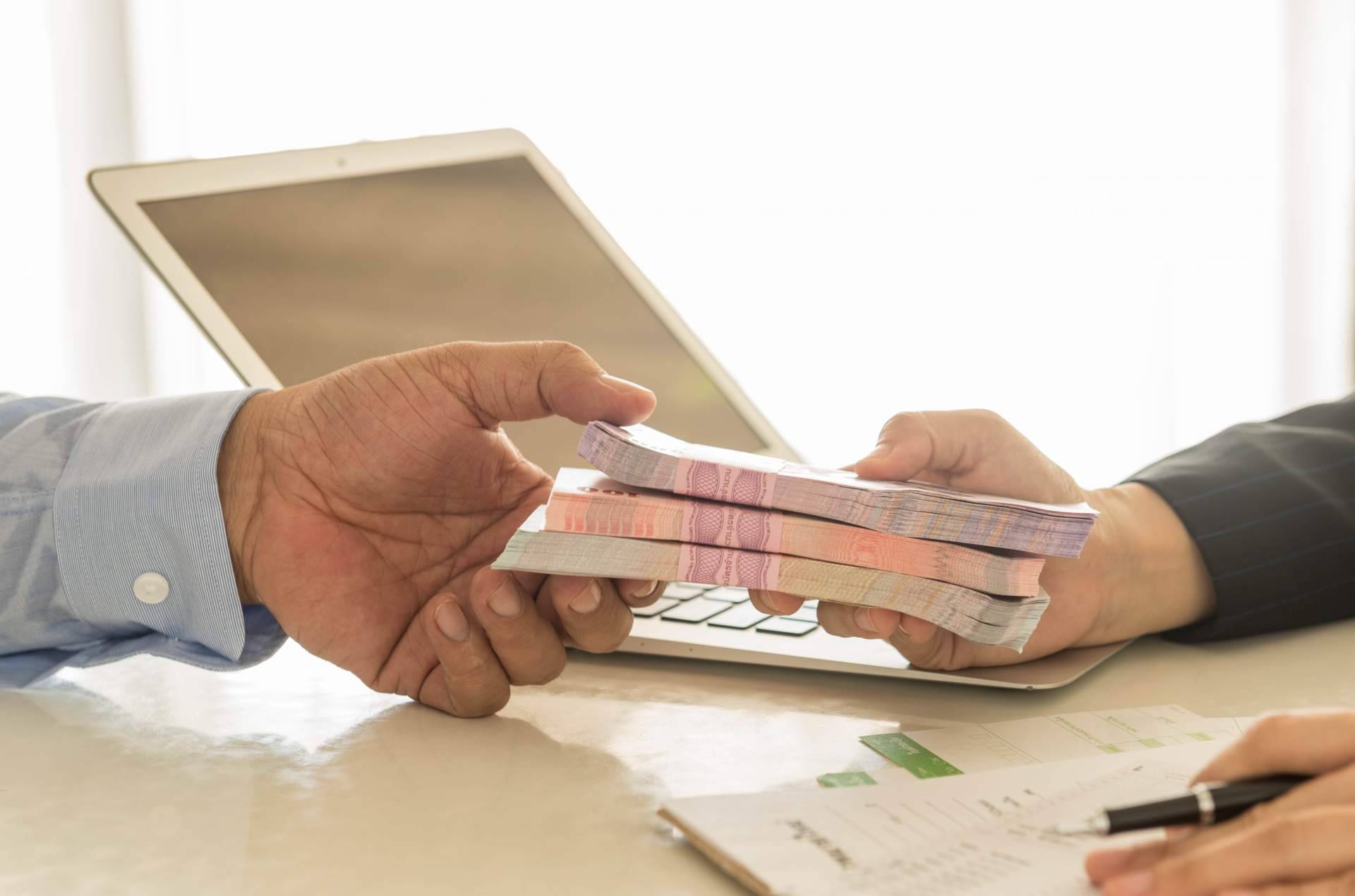 Víctimas del Crédito: ¿Qué es la nulidad de cláusulas abusivas de los contratos de crédito por falta de transparencia?