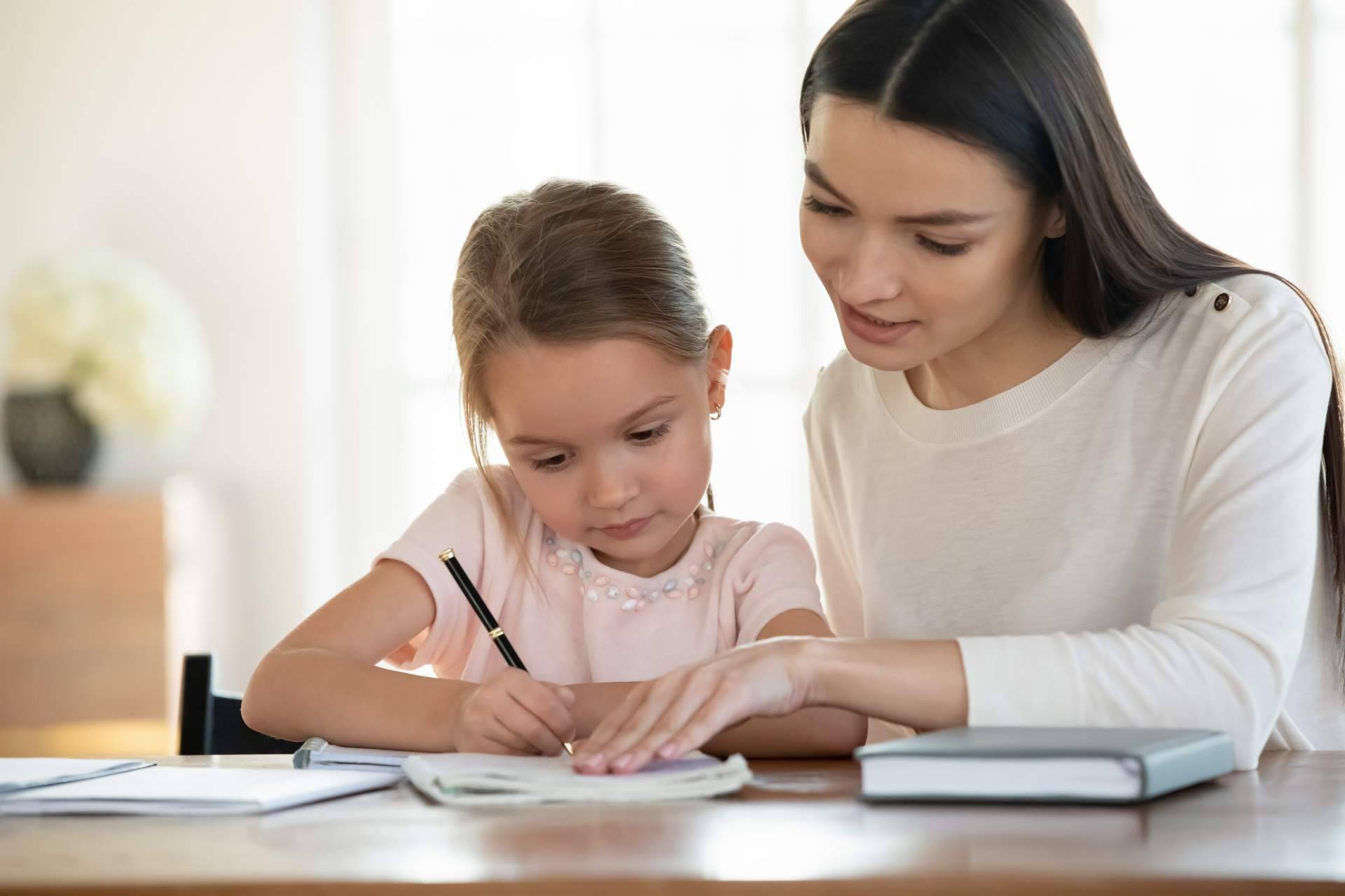 La institución Área 44 Servicios Educativos dispone de servicios de apoyo escolar a domicilio