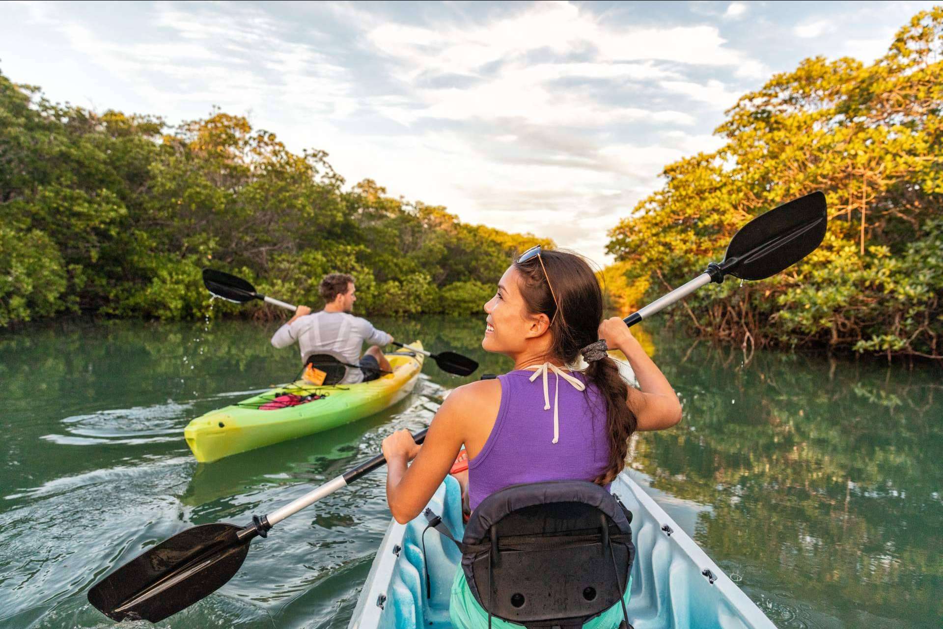 ¿Dónde encontrar actividades de aventura y turismo activo en España?: Ruralzoom