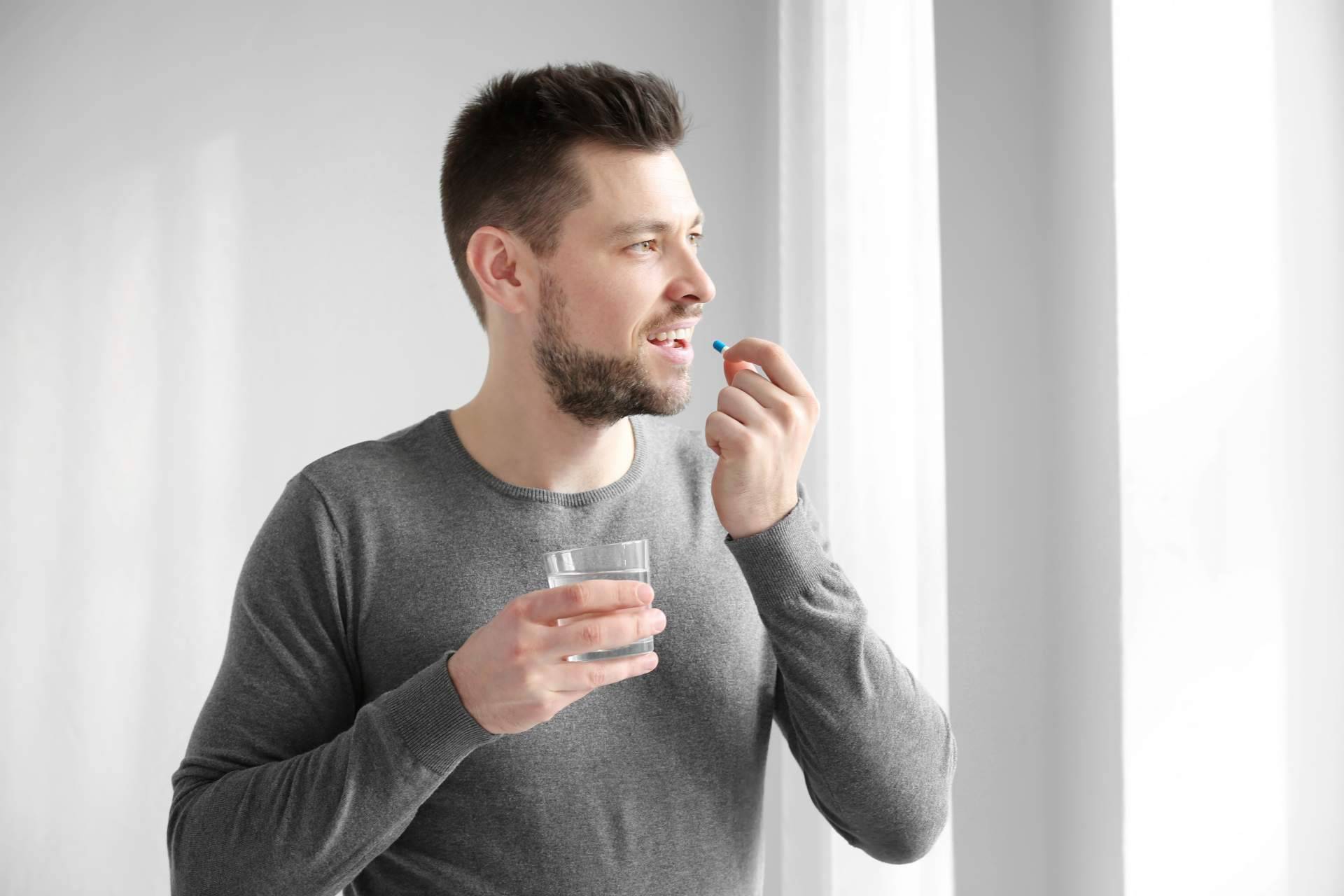 Complementos alimenticios para hombres de la mano de Nutribiolite