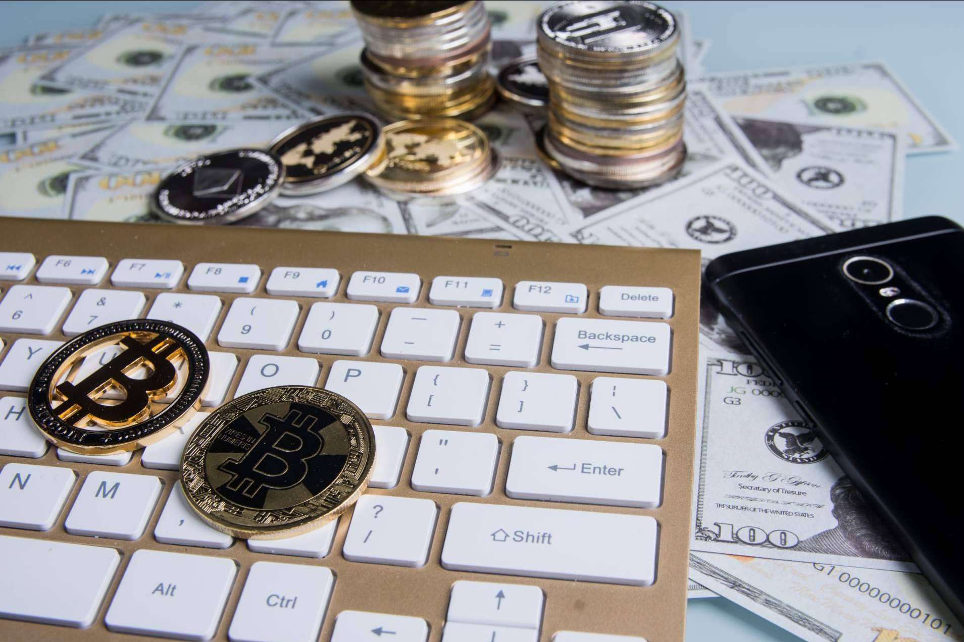 Tributación de minado de criptomonedas con los servicios de Ilia Consulting