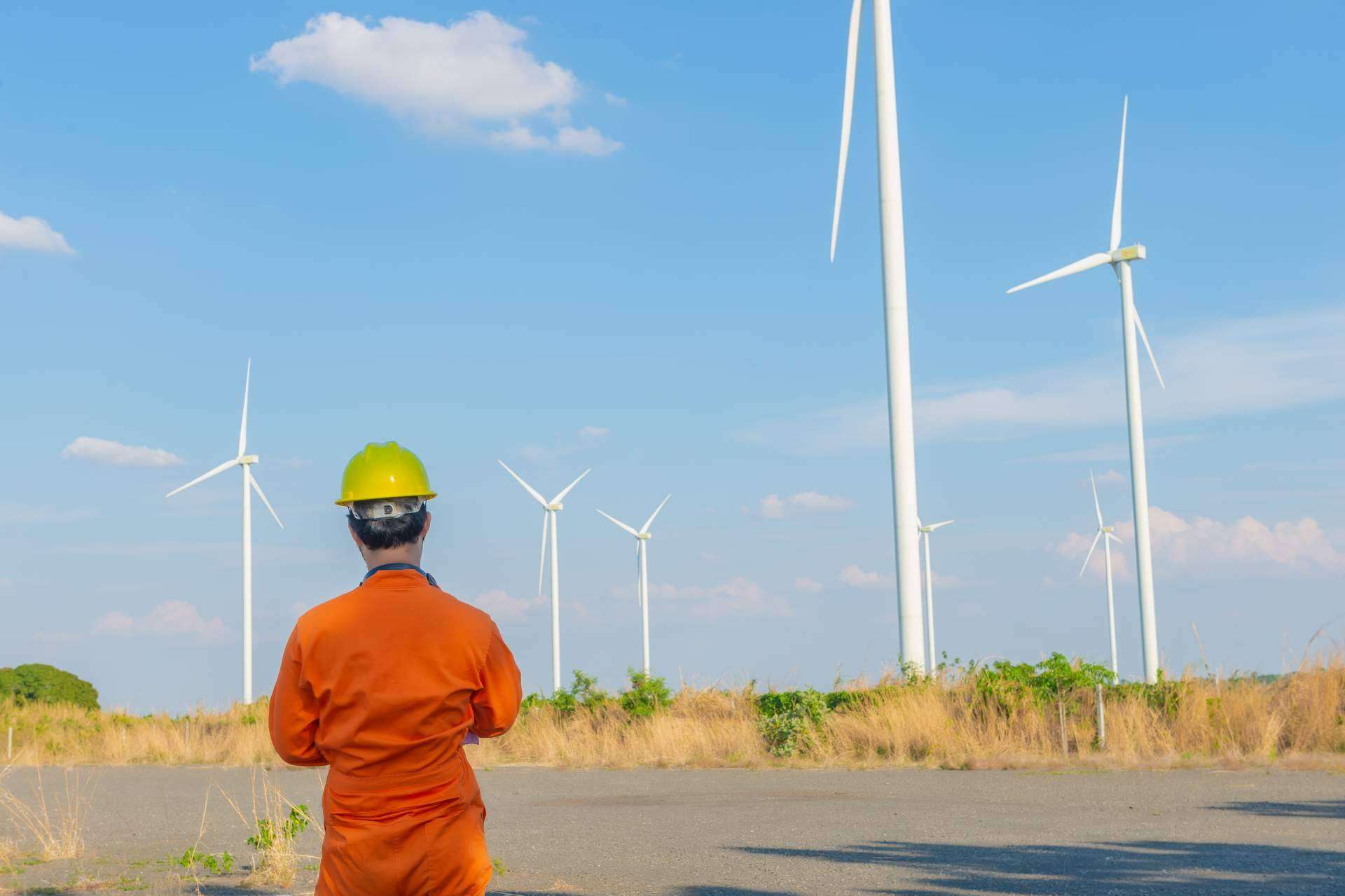 ¿Qué soluciones en el ahorro energético ofrece Ipostar?