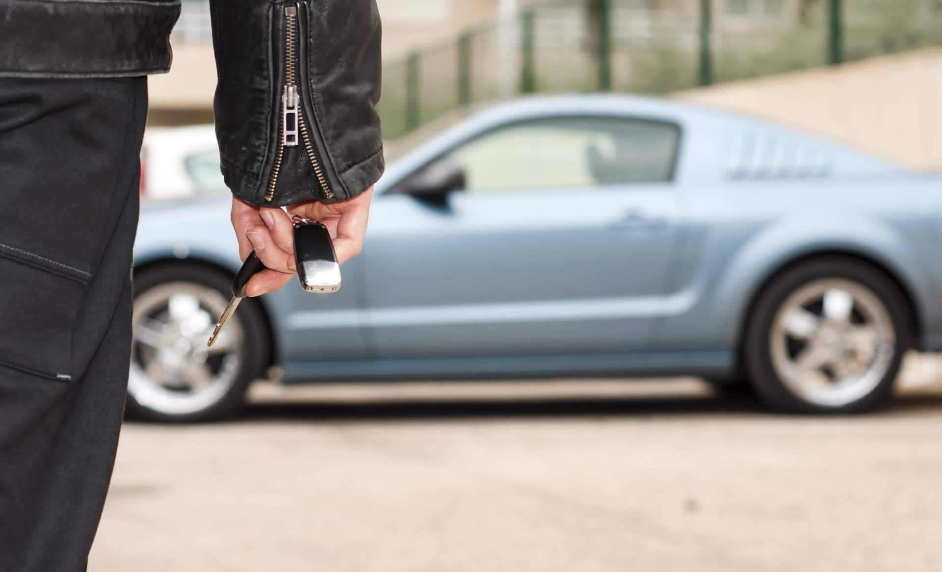 10 puntos a tener en cuenta a la hora de comprar un coche de segunda mano: los trucos de SF Motor