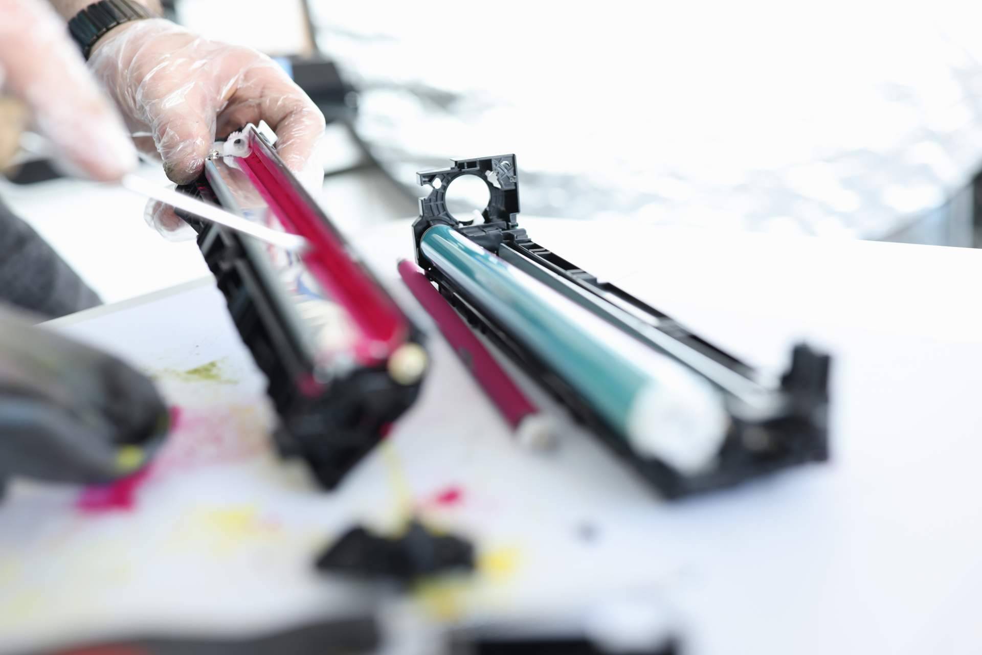 Grande stock y calidad con ClickandToner y su nueva área de distribuidores