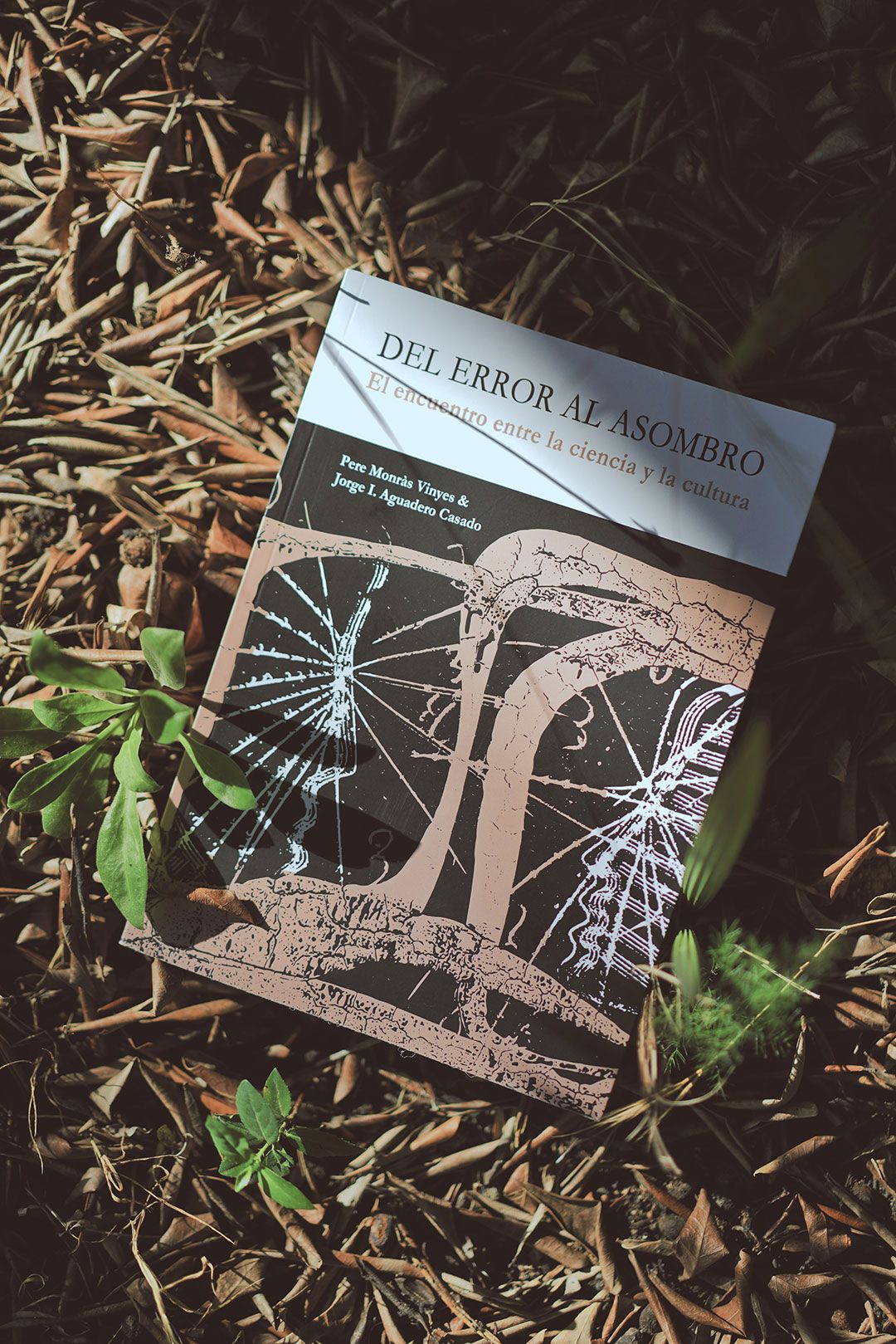 Lanzamiento oficial del tan esperado libro "Del error al asombro", por Pere Monràs y Jorge L. Aguadero