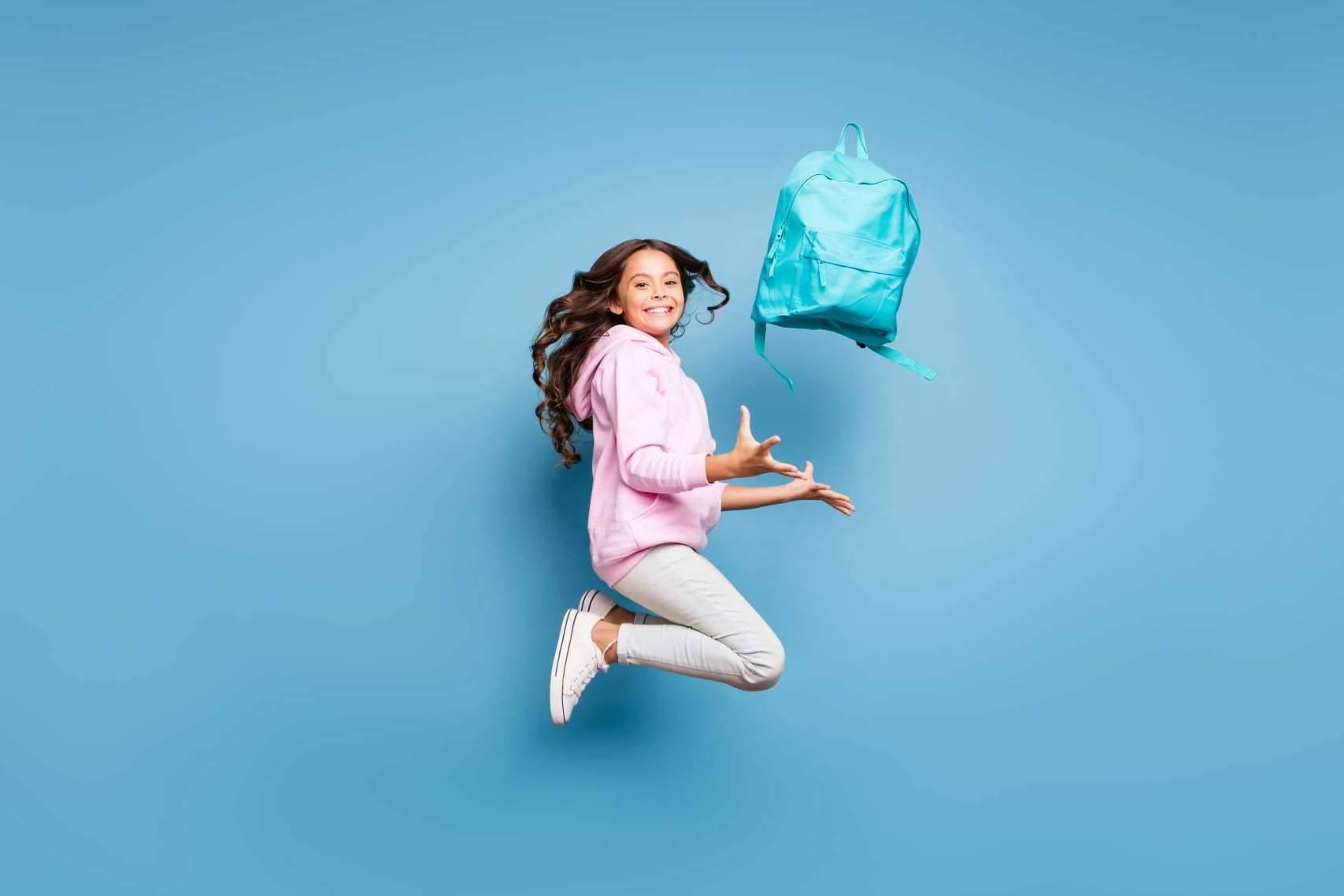Posicionarse en la mente de los consumidores: las mochilas publicitarias de RegaloEmpresas