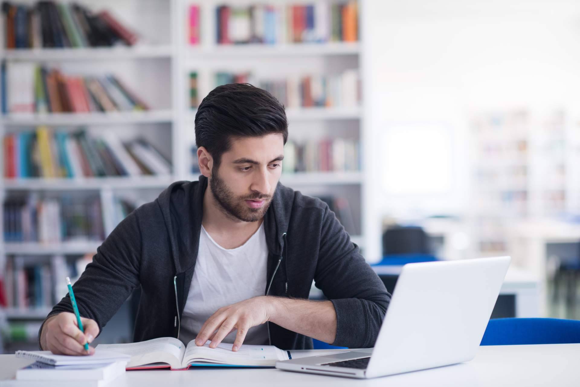 Ayuda Universitaria ofrece un software antiplagio gratuito
