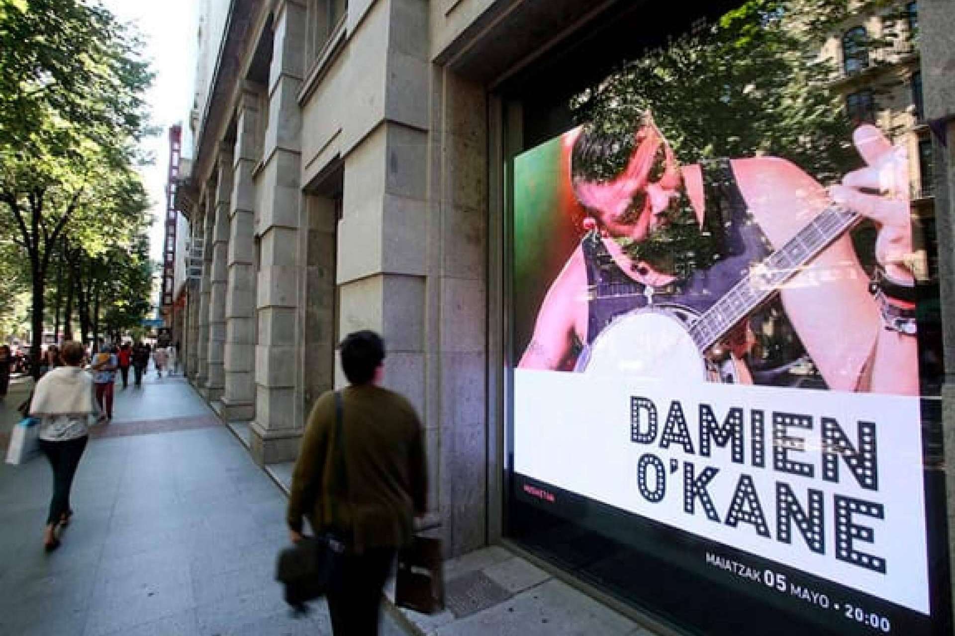¿Cómo atraer a los clientes a través de los escaparates? Pantallas LED