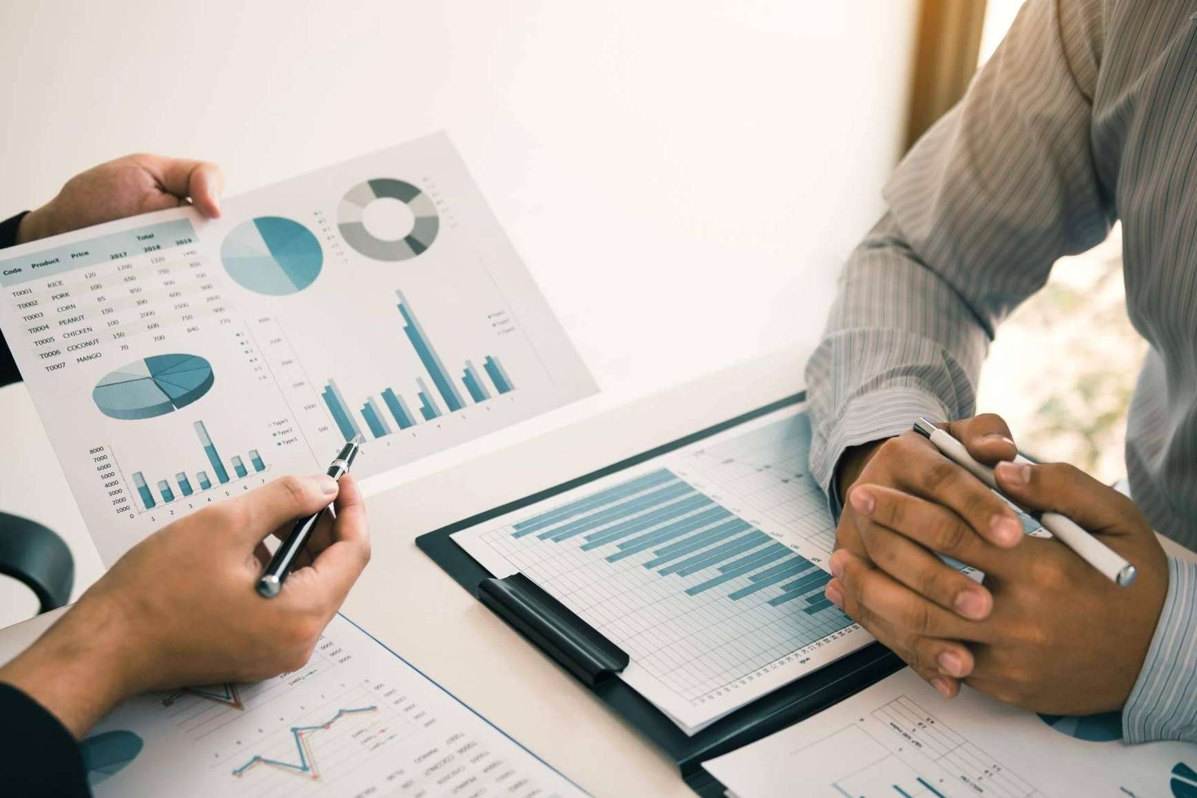 Estrategia de negocio con la consultoría O Castro Work