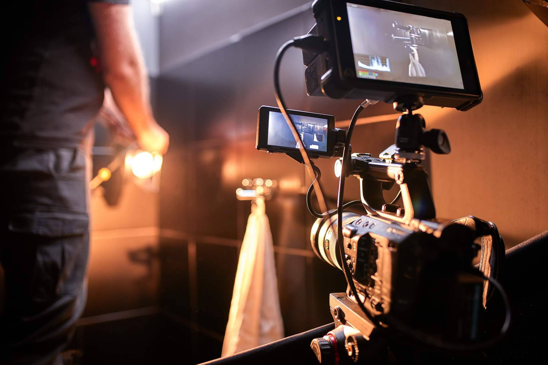 ¿Cómo logran contenido en redes sociales las empresas? The Video Network