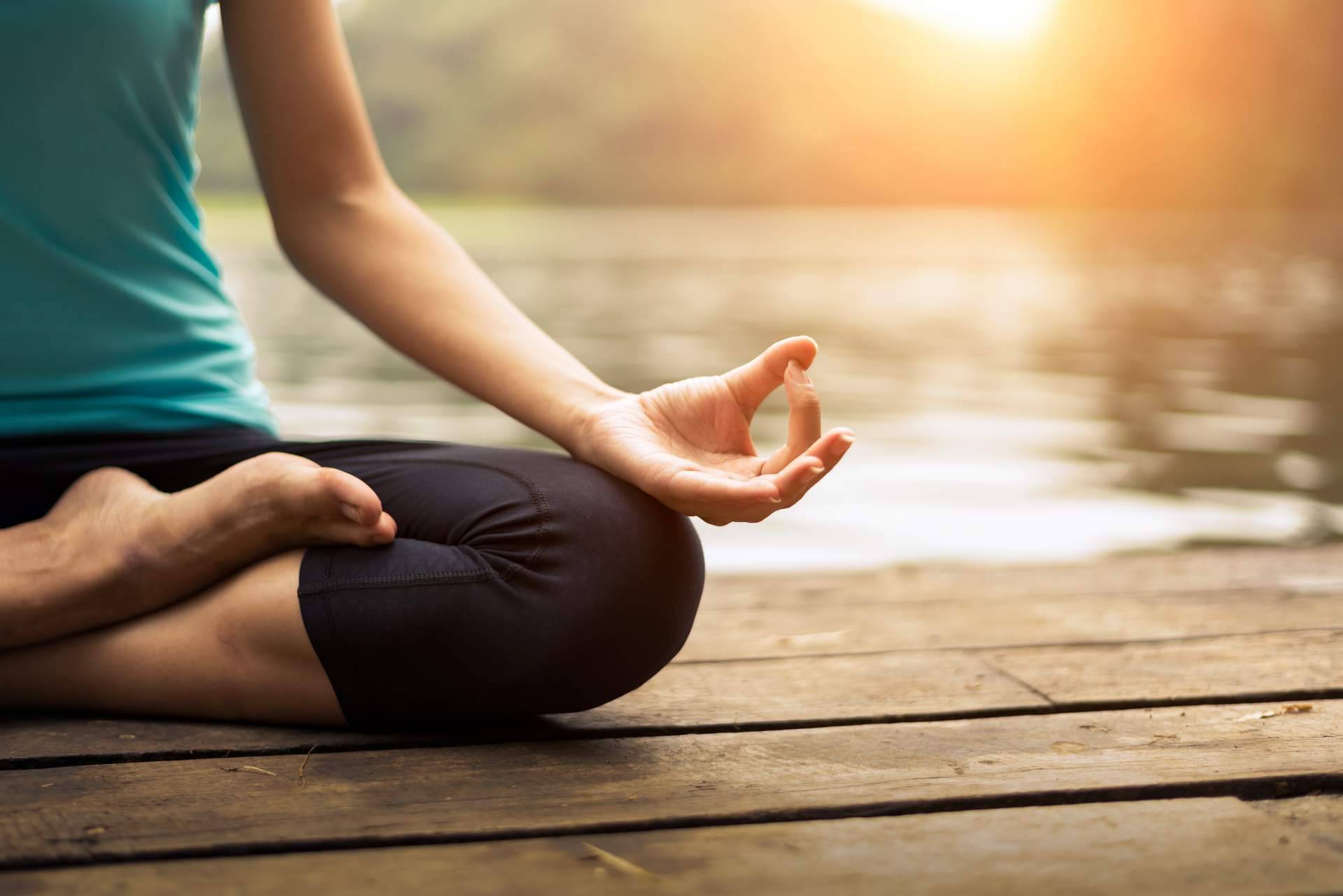Las clases de yoga en Malasaña  de Ren Coach ofrecen trato completamente personalizado y adecuado a las necesidades de cada alumno