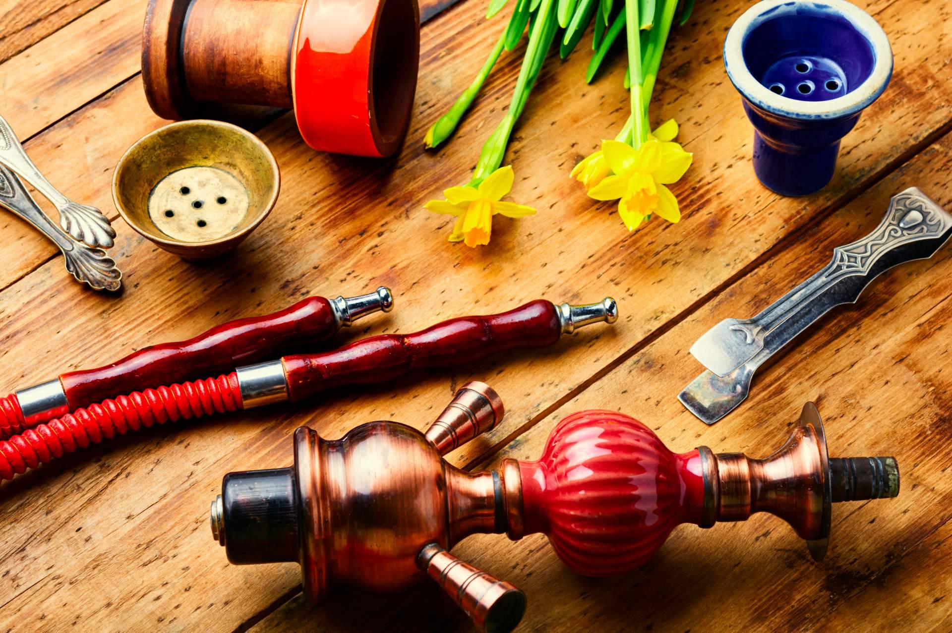 ¿Qué incluyen los packs de cachimbas de Bakkali Shisha Shop?