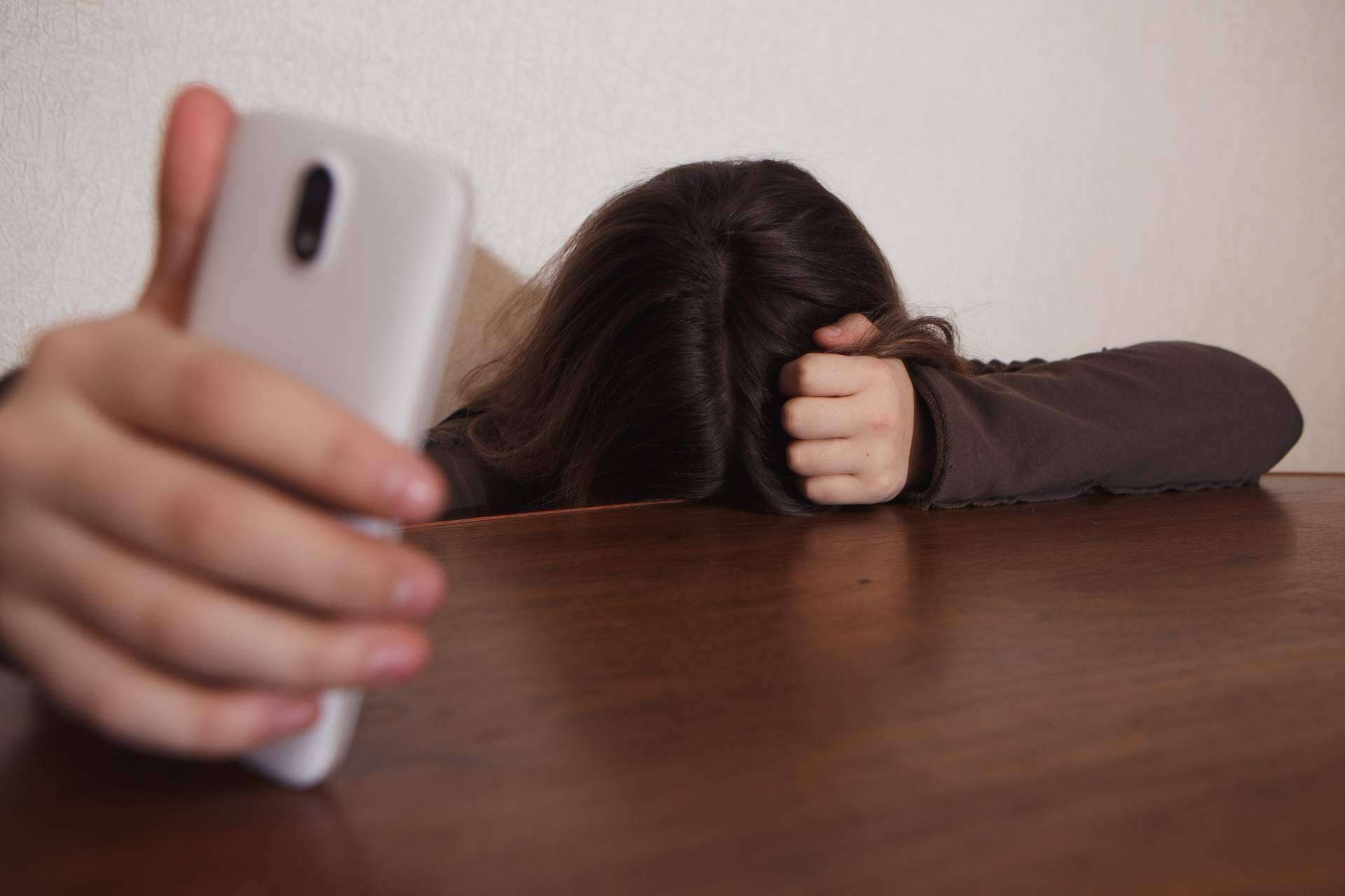 Las ventajas que ofrece el seguro contra el ciberacoso de Remove Group para eliminar contenidos y luchar contra el ciberbullying