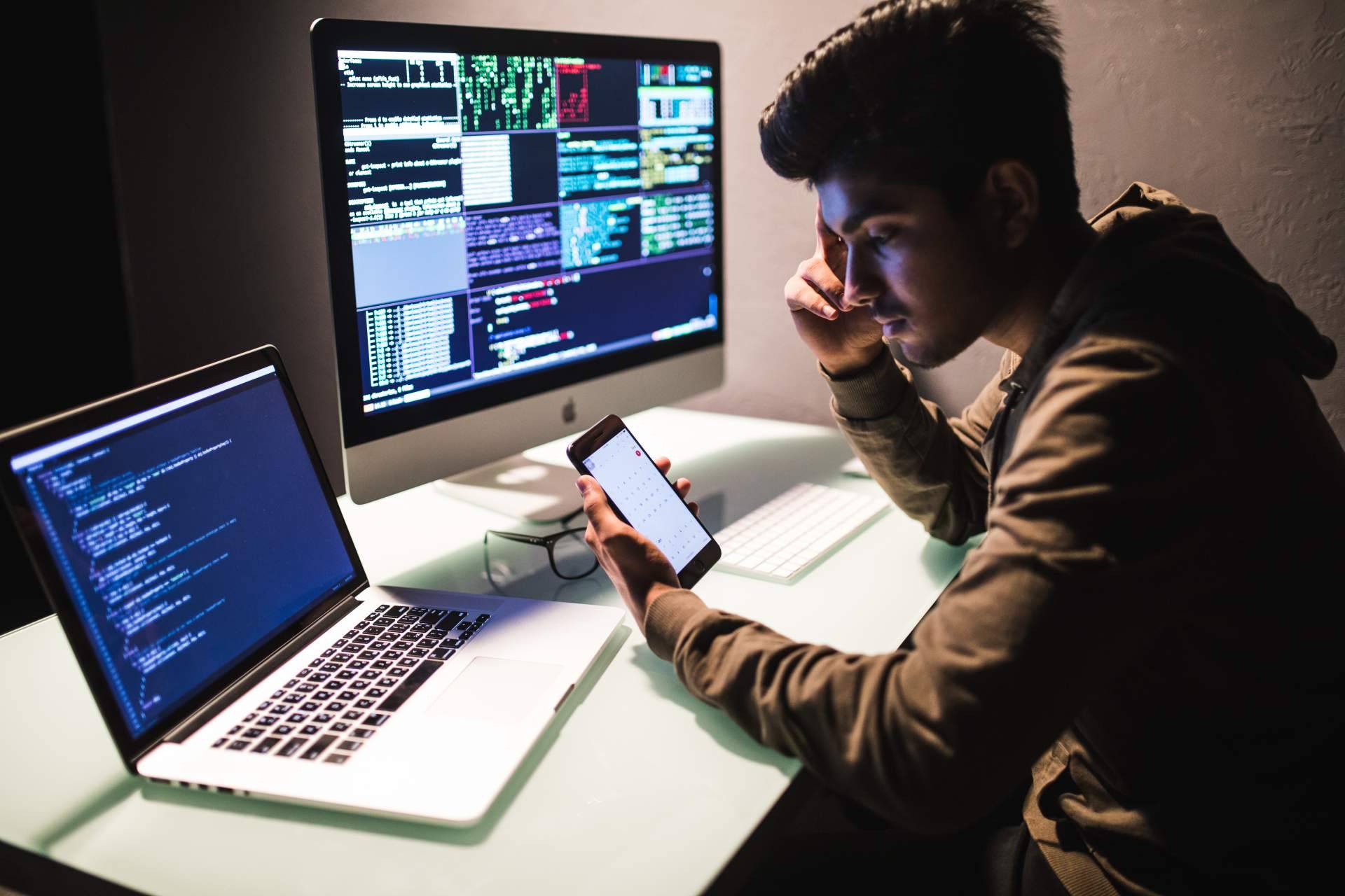 El Club de APPS 777 expone una propuesta para vivir de internet en 2021