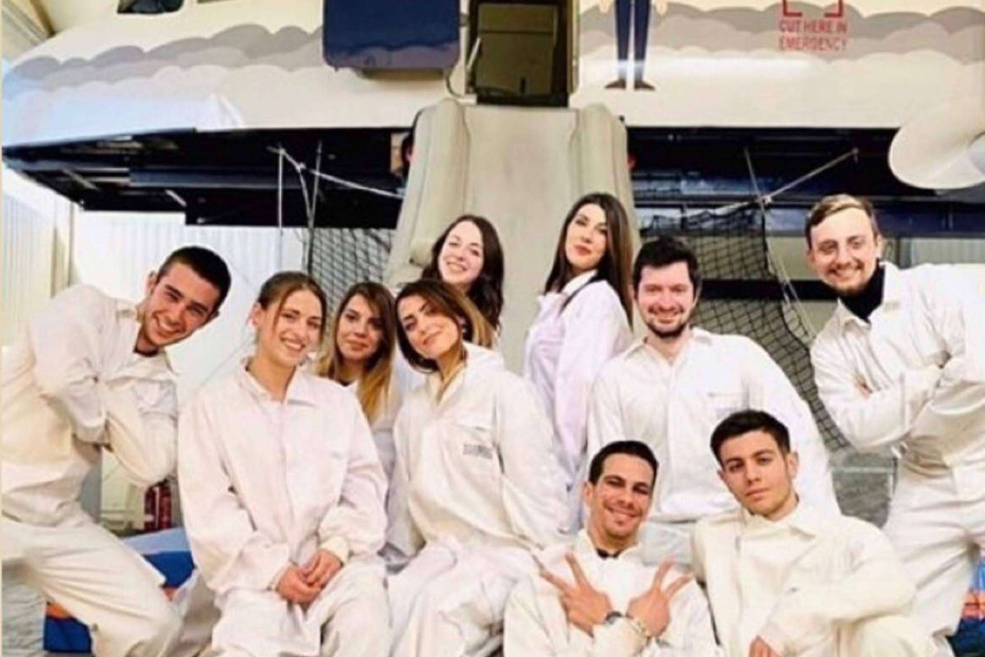 ¿Cómo obtener el título de auxiliar de vuelo? Formación en Madrid con BRAVO19