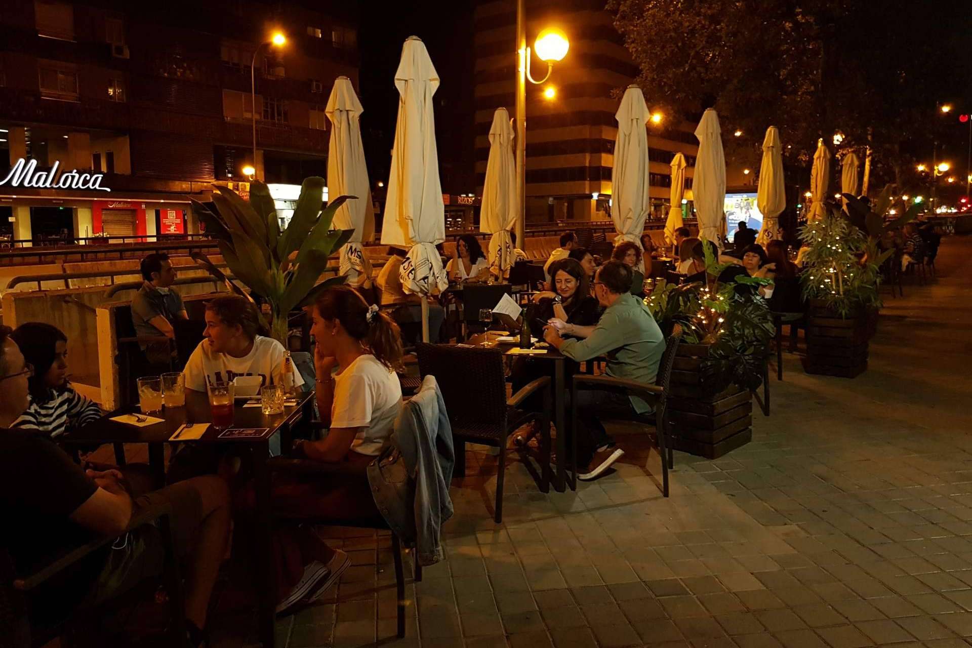 La Mentirosa, el moderno bar de pintxos en Madrid